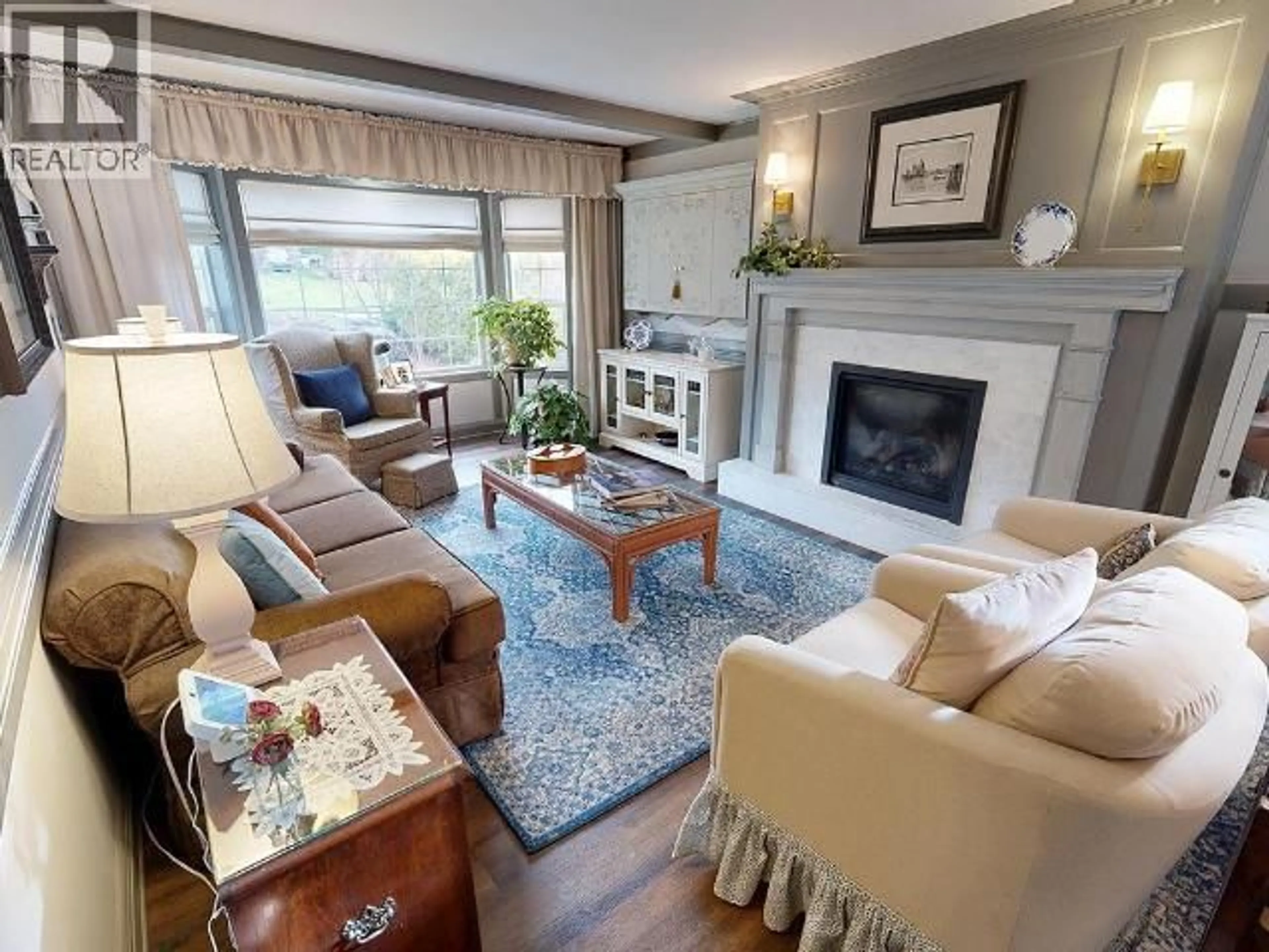 Living room with furniture, unknown for 3441 SELKIRK AVE, Powell River British Columbia V8A5G3