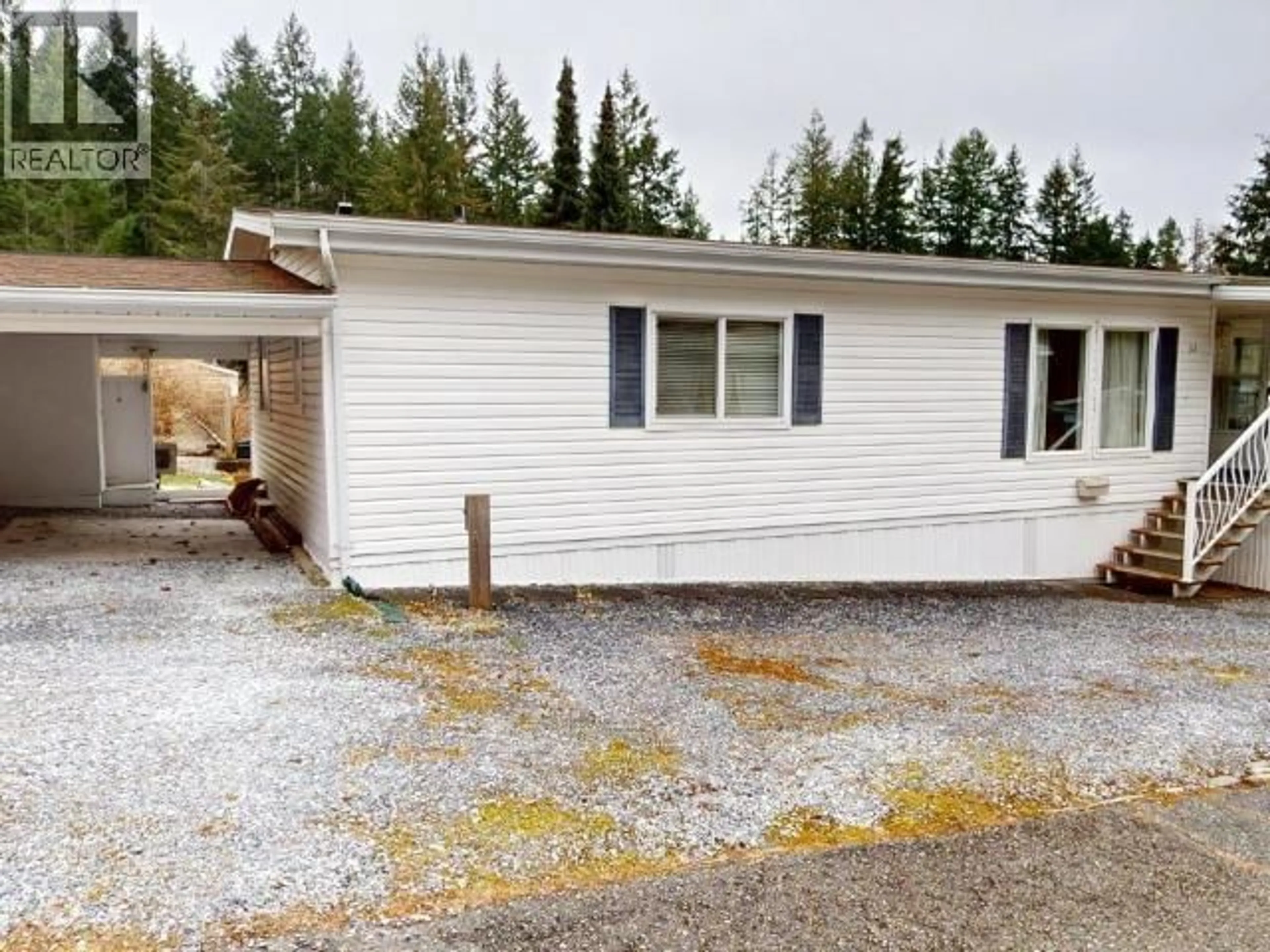 Home with vinyl exterior material, street for 32 - 6271 MCANDREW AVE, Powell River British Columbia V8A5G8