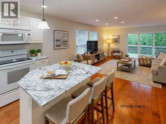 22-4415 MANSON AVE, Powell River 2