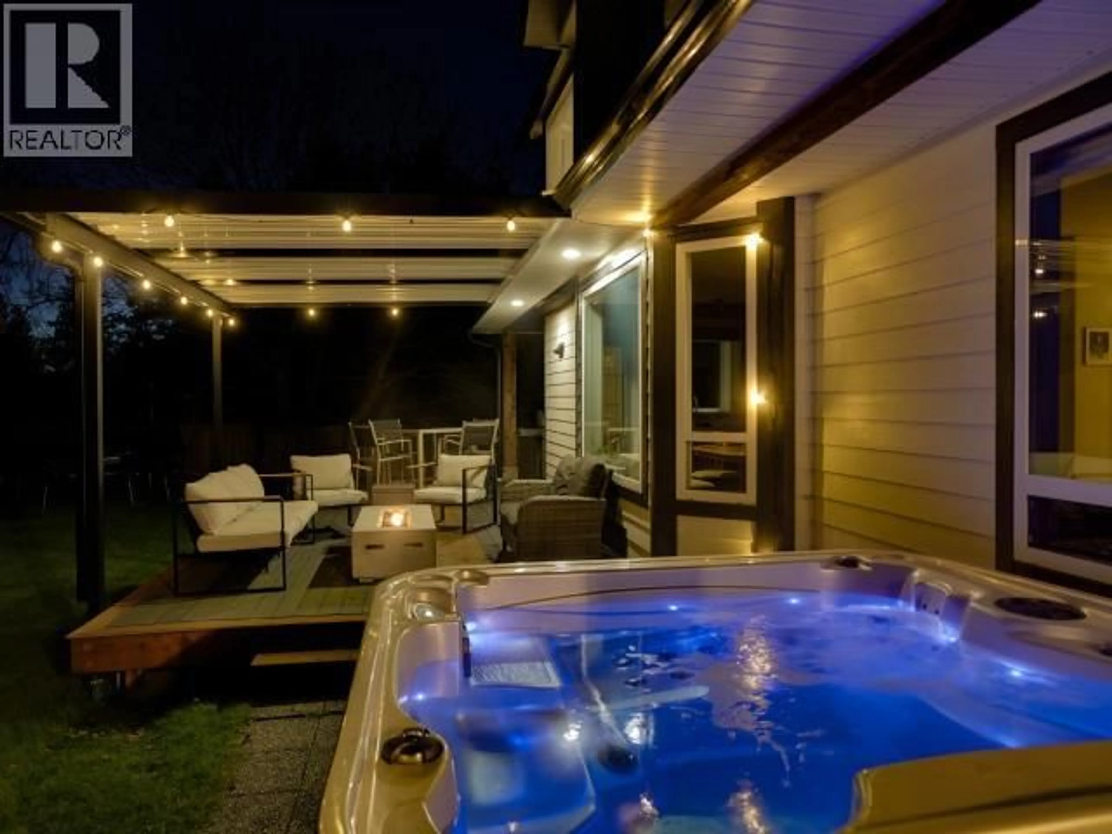 Patio, unknown for 7160 KEMANO STREET, Powell River British Columbia V8A1L9