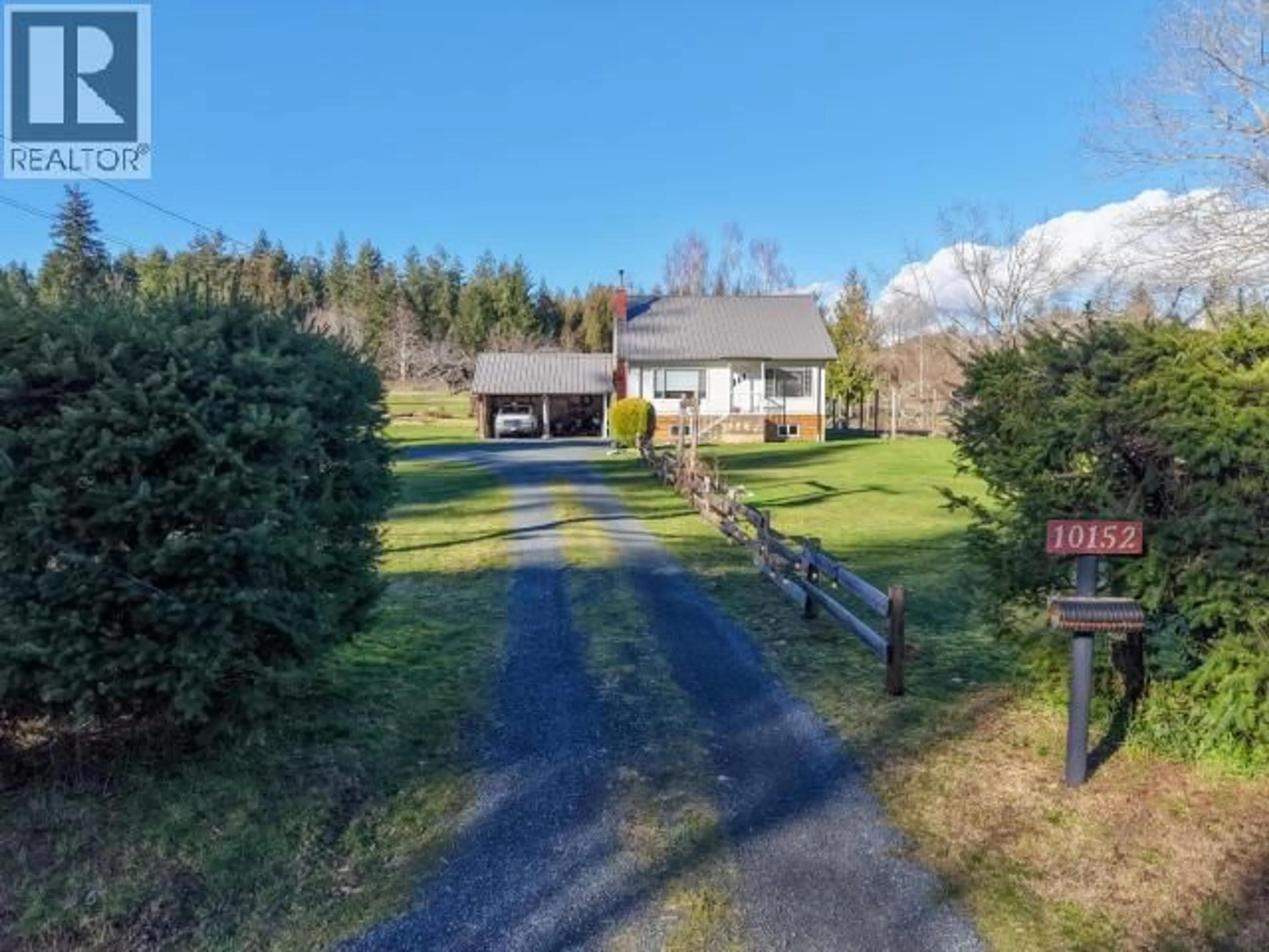 A pic from outside/outdoor area/front of a property/back of a property/a pic from drone, mountain view for 10152 HIGHWAY 101, Powell River British Columbia V8A0K7