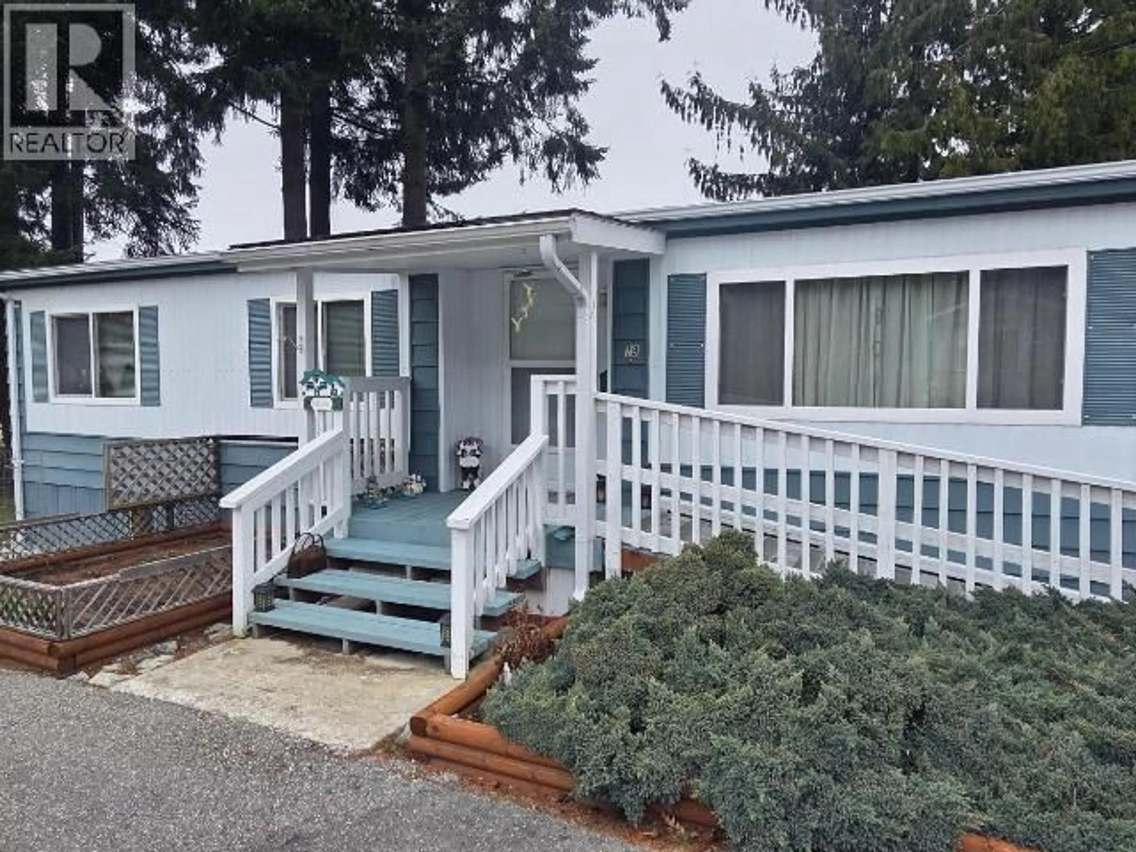 Home with vinyl exterior material, unknown for 19 - 6271 MCANDREW AVE, Powell River British Columbia