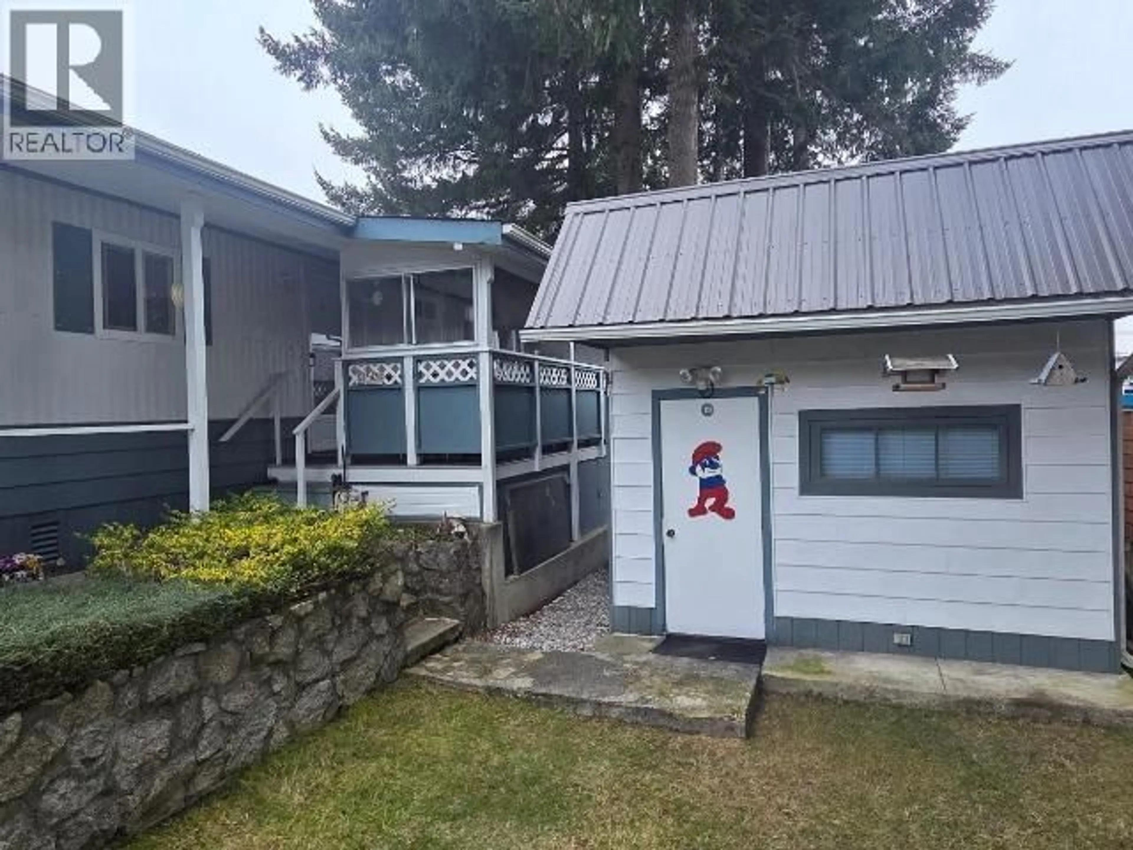 Unknown for 19 - 6271 MCANDREW AVE, Powell River British Columbia