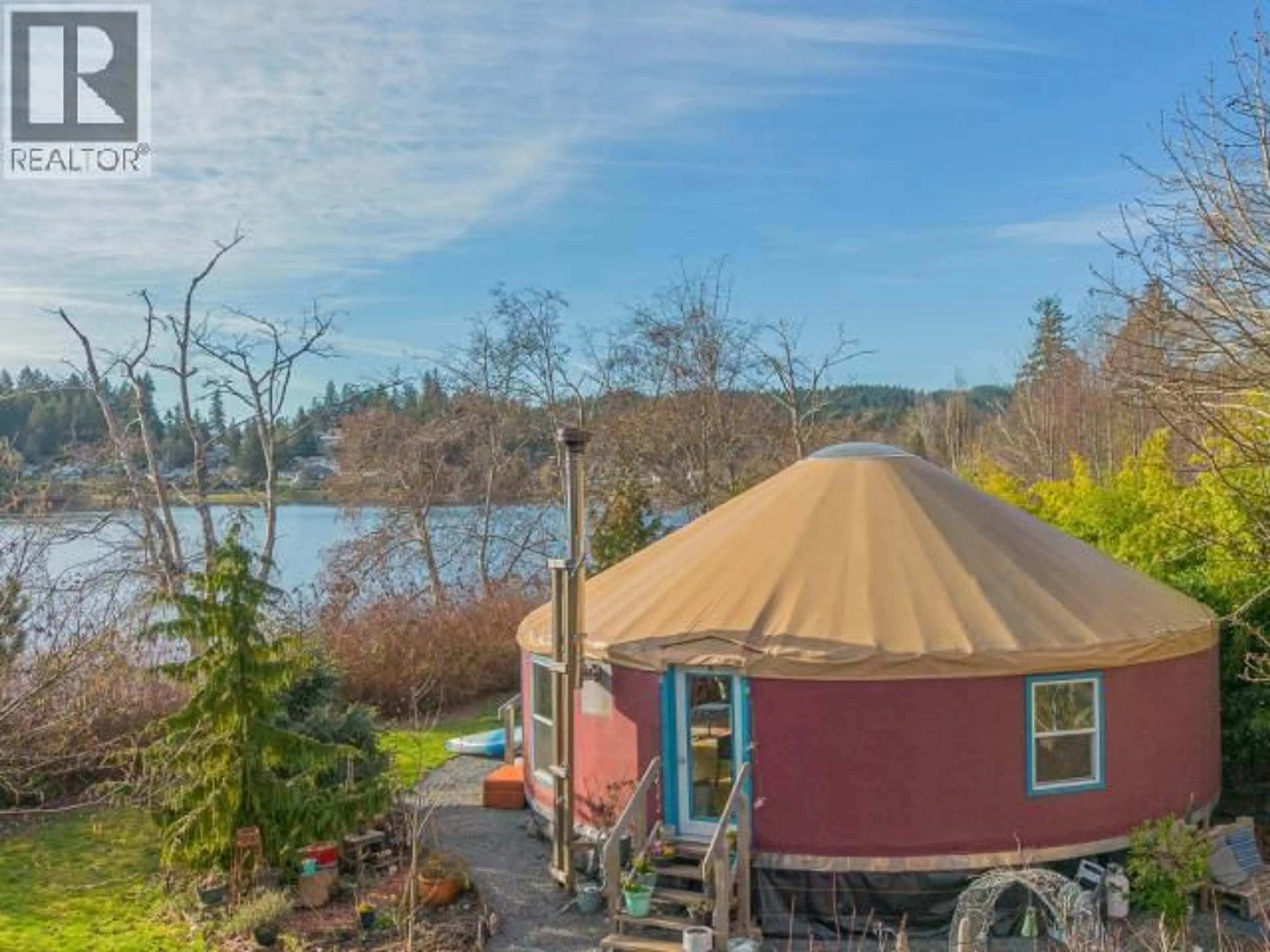 A pic from outside/outdoor area/front of a property/back of a property/a pic from drone, water/lake/river/ocean view for Lot A CRANBERRY STREET, Powell River British Columbia V8A3Z8