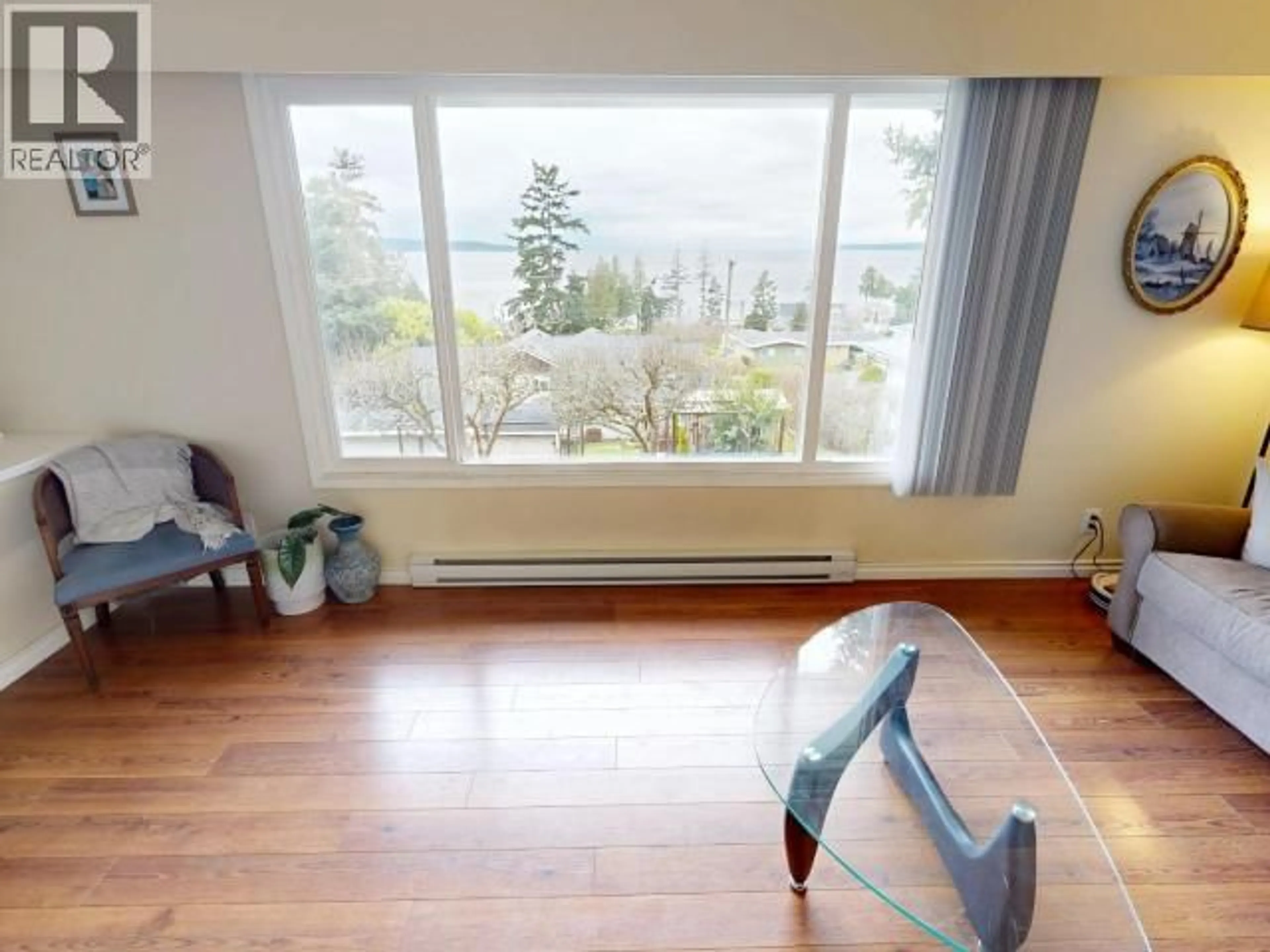 A pic of a room for 6955 TERRACE STREET, Powell River British Columbia V8A1H3