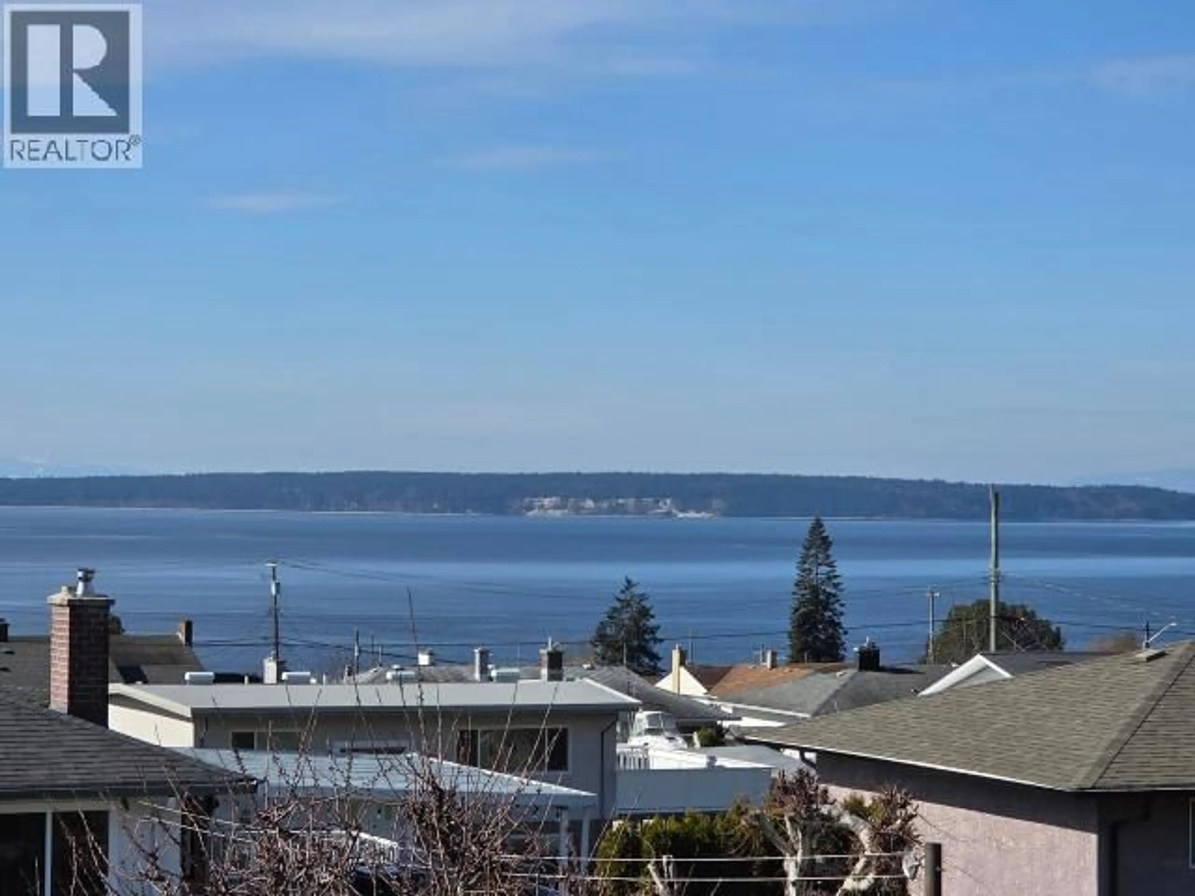 Unknown for 4025 DORVAL AVE, Powell River British Columbia V8A3G1