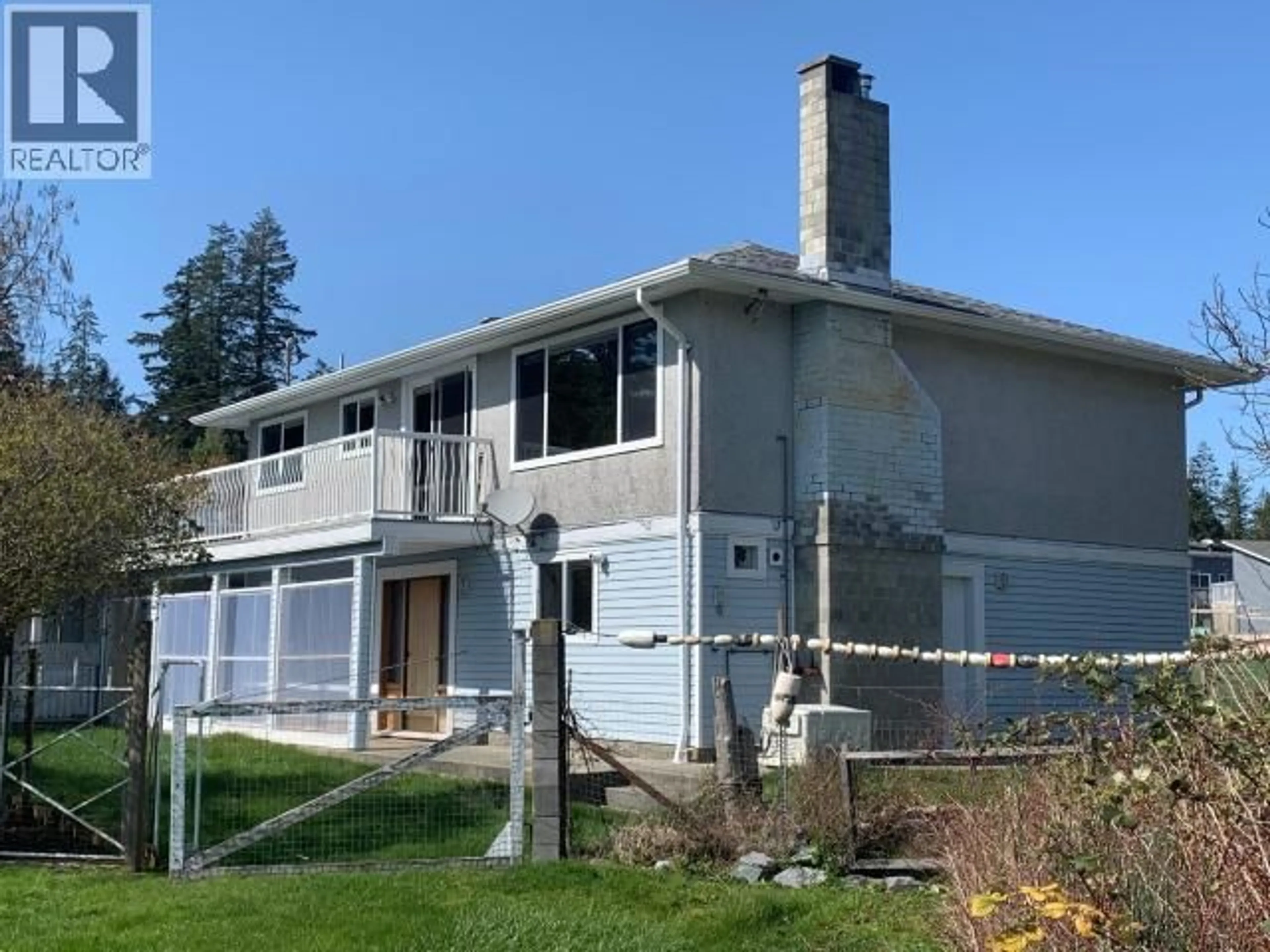 Home with vinyl exterior material, building for 4856 SANDERSON ROAD, Texada Island British Columbia