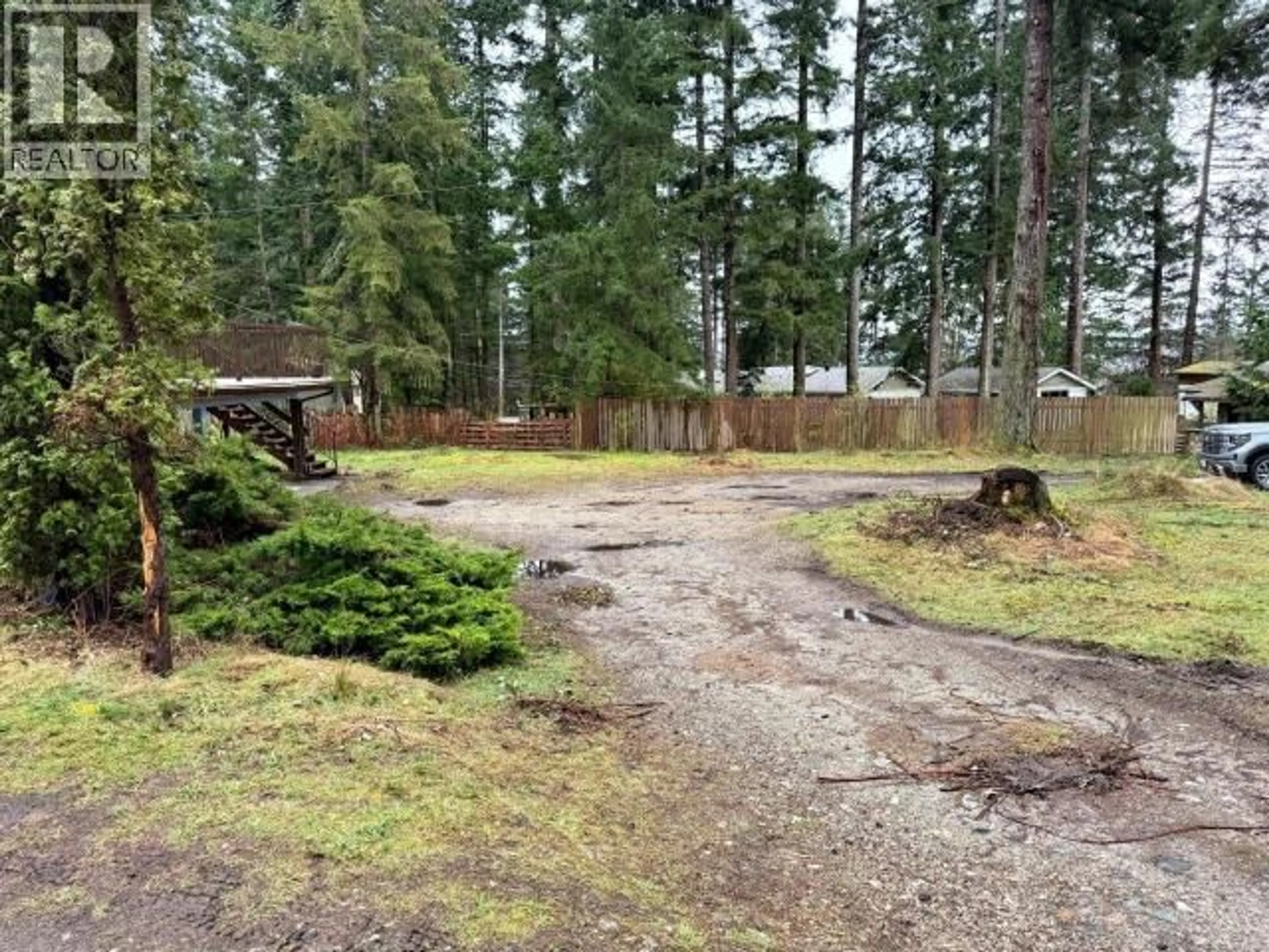 Unknown for 11071 NEAVE ROAD, Powell River British Columbia V8A0L6