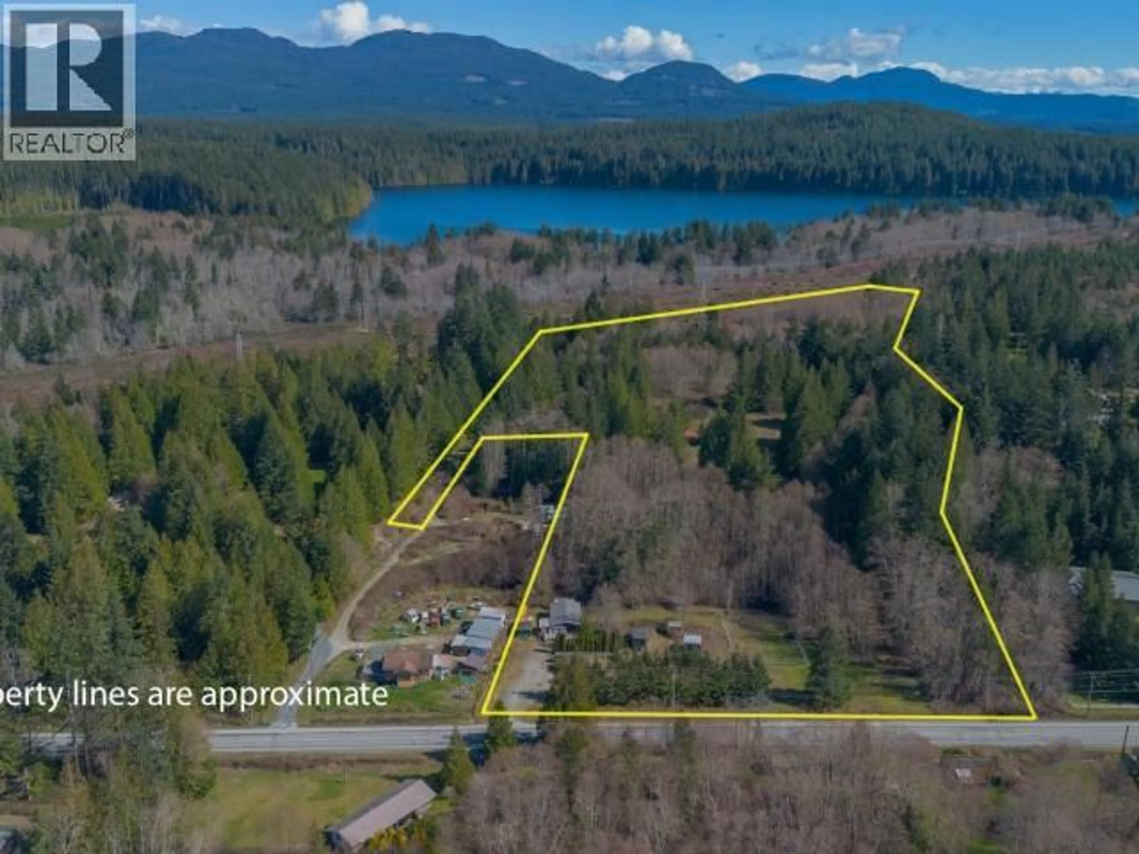 A pic from outside/outdoor area/front of a property/back of a property/a pic from drone, water/lake/river/ocean view for 4042 PADGETT RD, Powell River British Columbia V8A0S9
