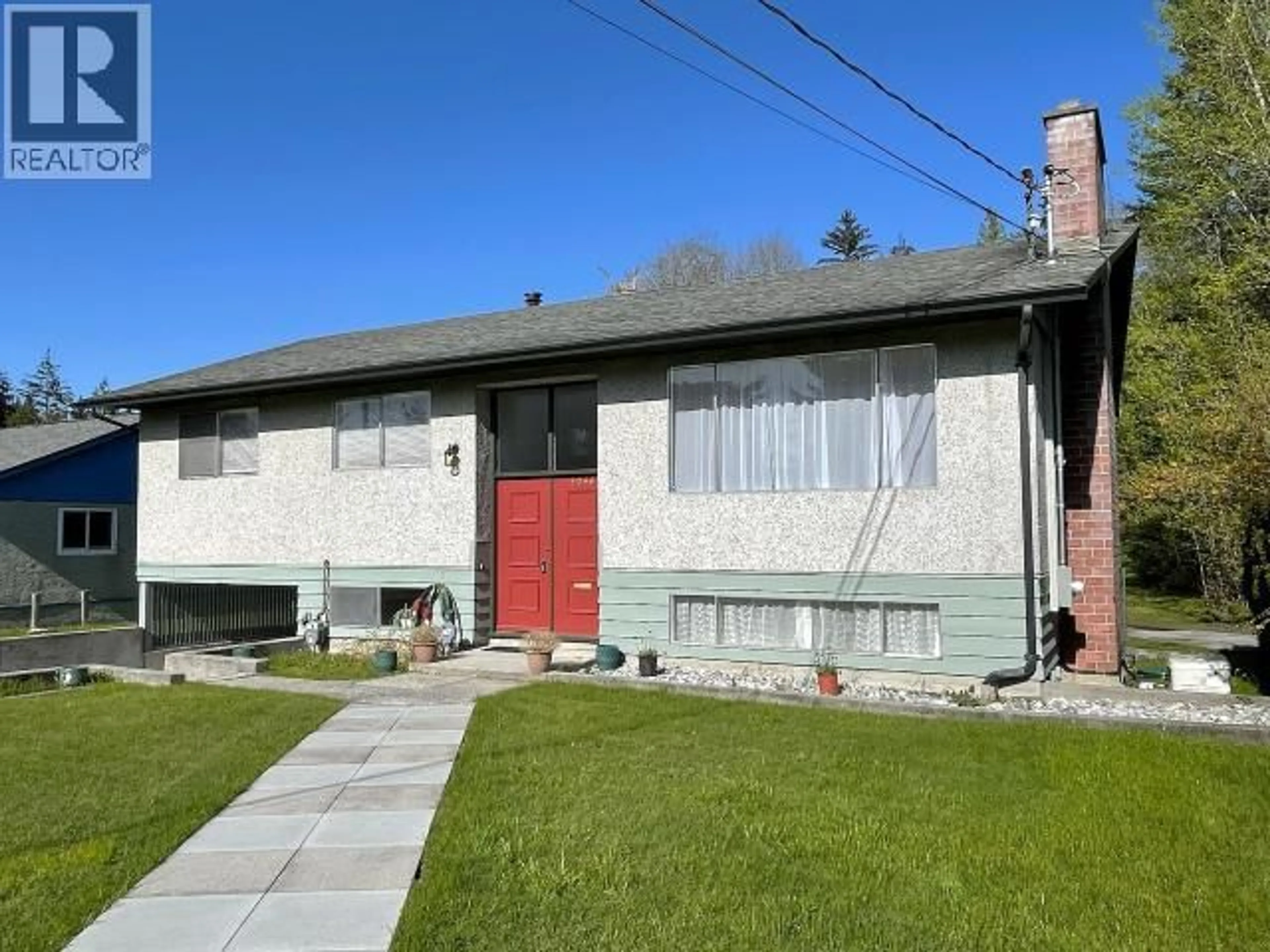 Home with brick exterior material, street for 5044 MANSON AVE, Powell River British Columbia V8A3N9