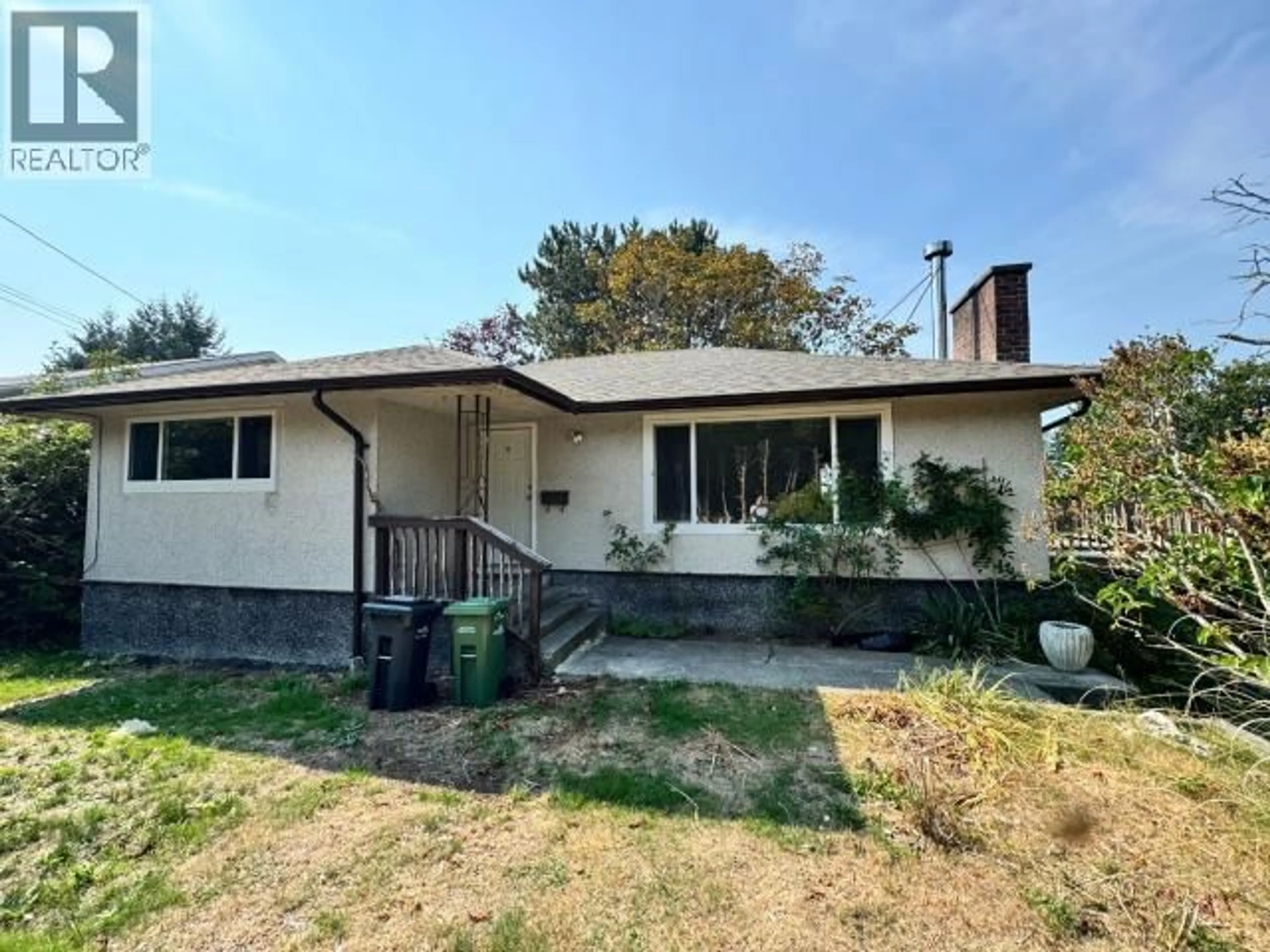 Unknown for 4635 FERNWOOD AVE, Powell River British Columbia