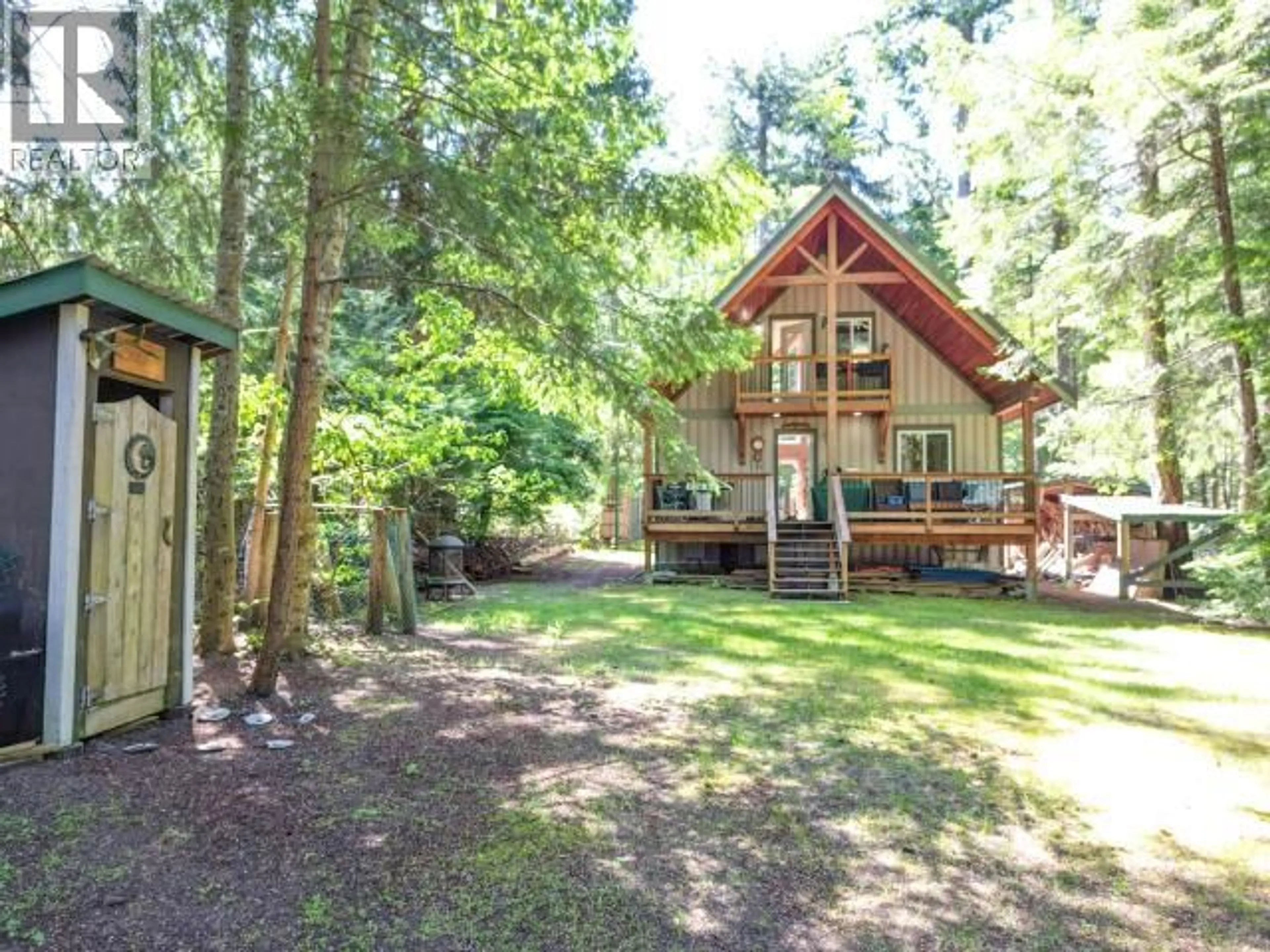 A pic from outside/outdoor area/front of a property/back of a property/a pic from drone, forest/trees view for 1259 VANCOUVER BLVD, Savary Island British Columbia