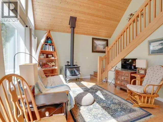 1259 VANCOUVER BLVD, Savary Island 5