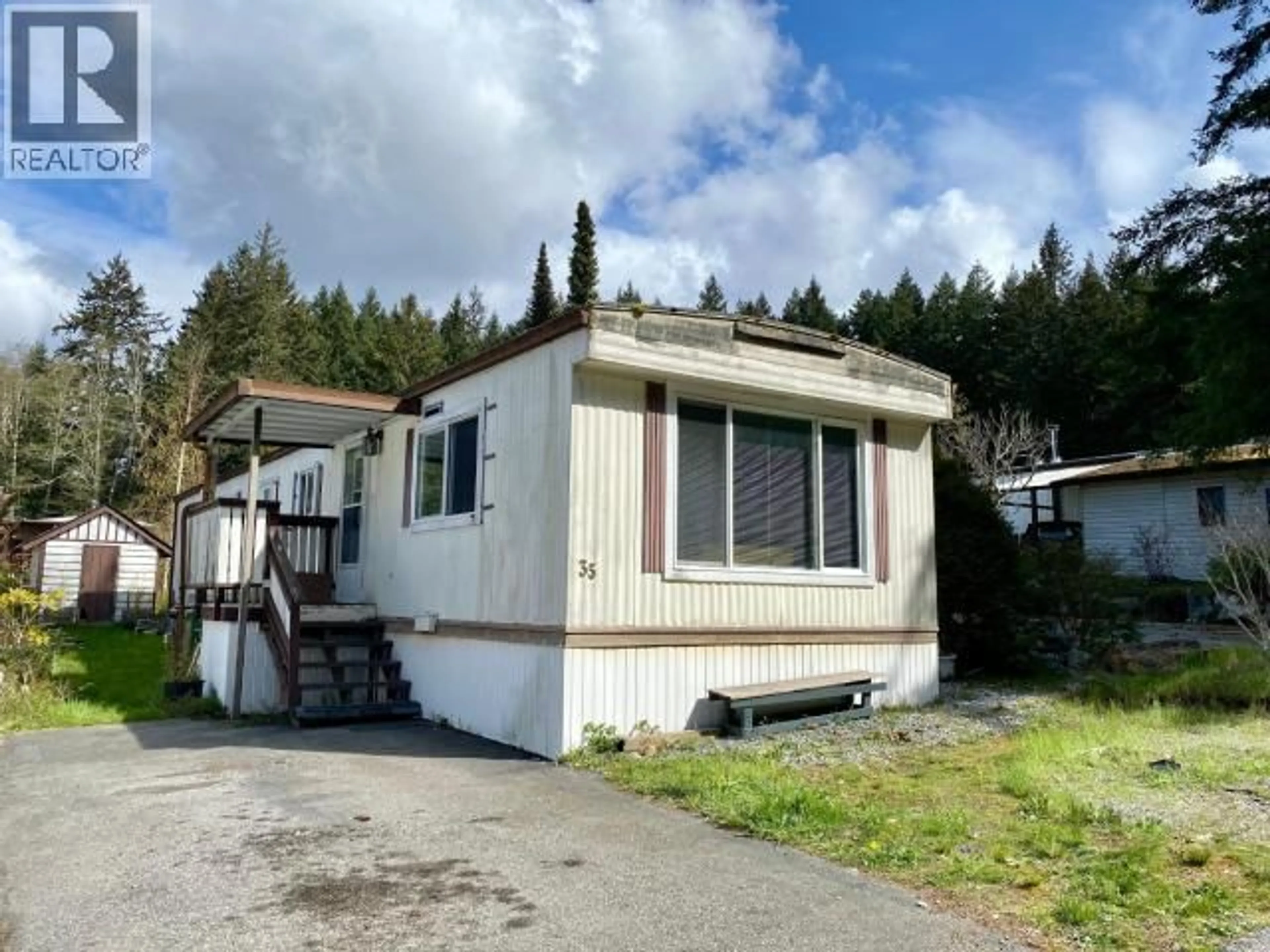 Unknown for 35 - 6271 MCANDREW AVE, Powell River British Columbia V8A5G8