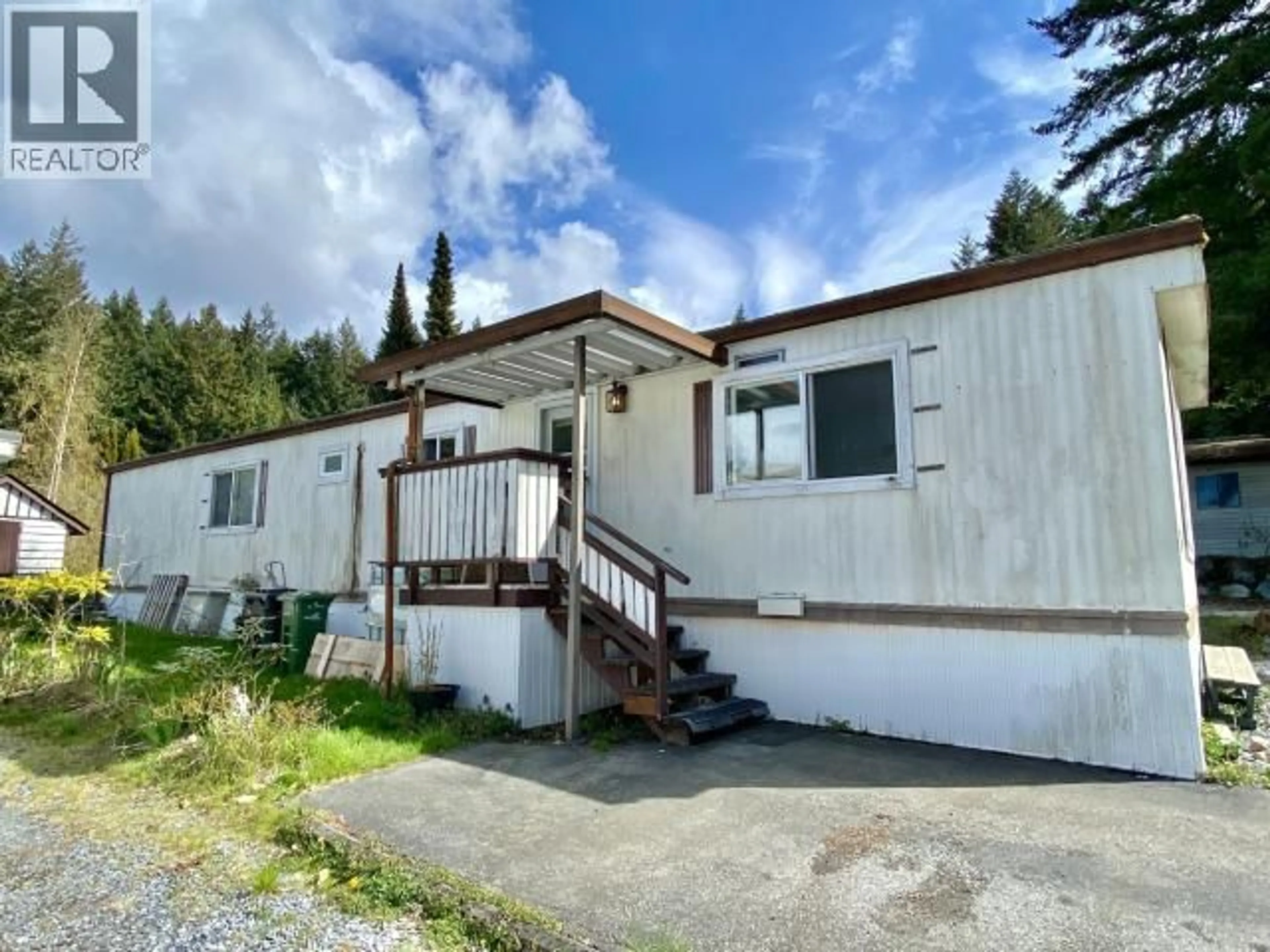 Unknown for 35 - 6271 MCANDREW AVE, Powell River British Columbia V8A5G8