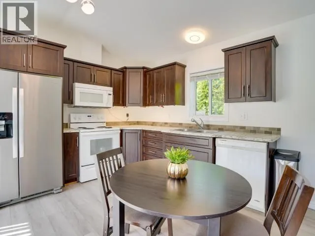 104 - 8430 SPRINGBROOK ROAD, Powell River 5