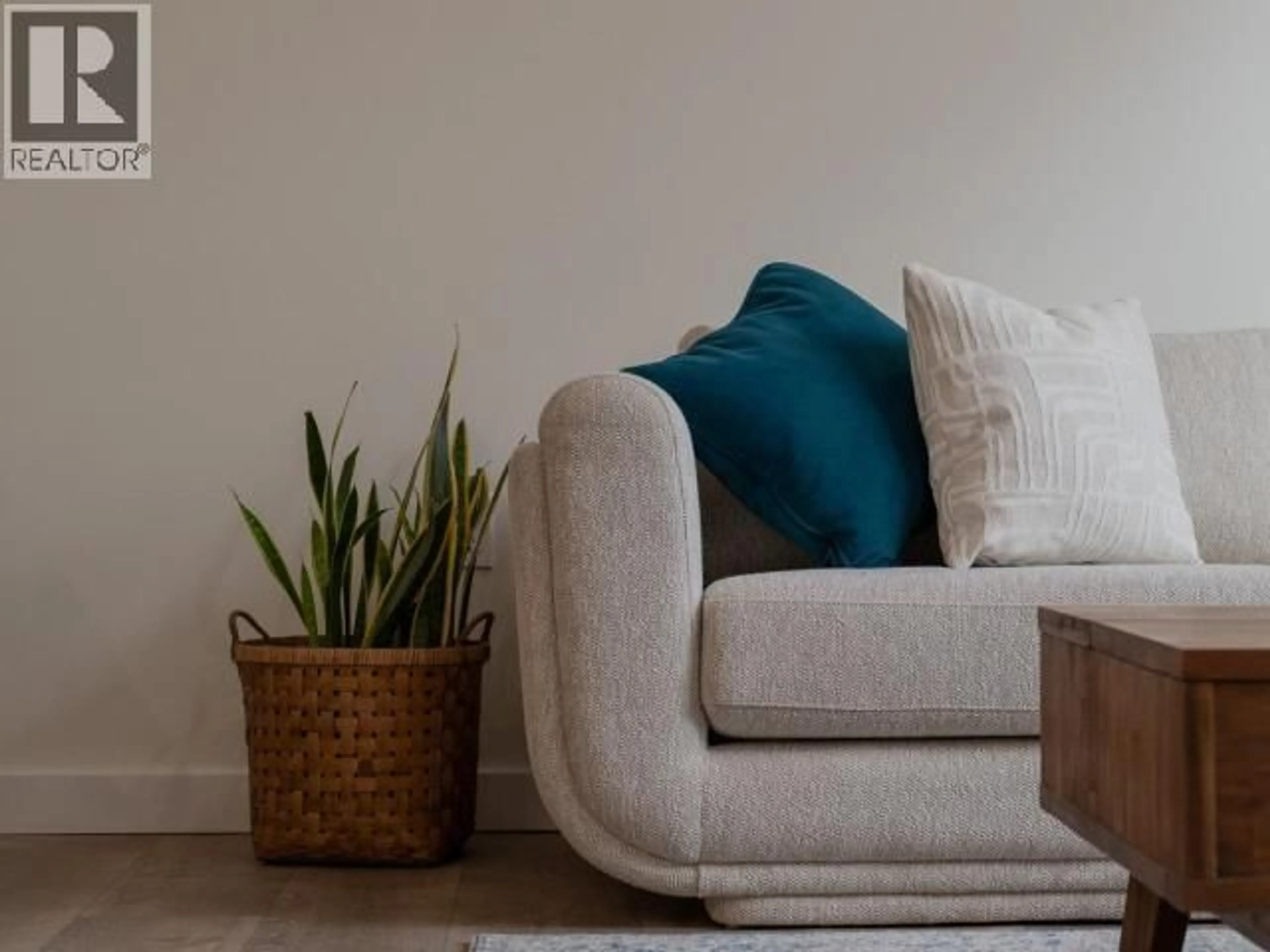 Living room with furniture, unknown for 102 - 5191 MANSON AVE, Powell River British Columbia V8A3P2