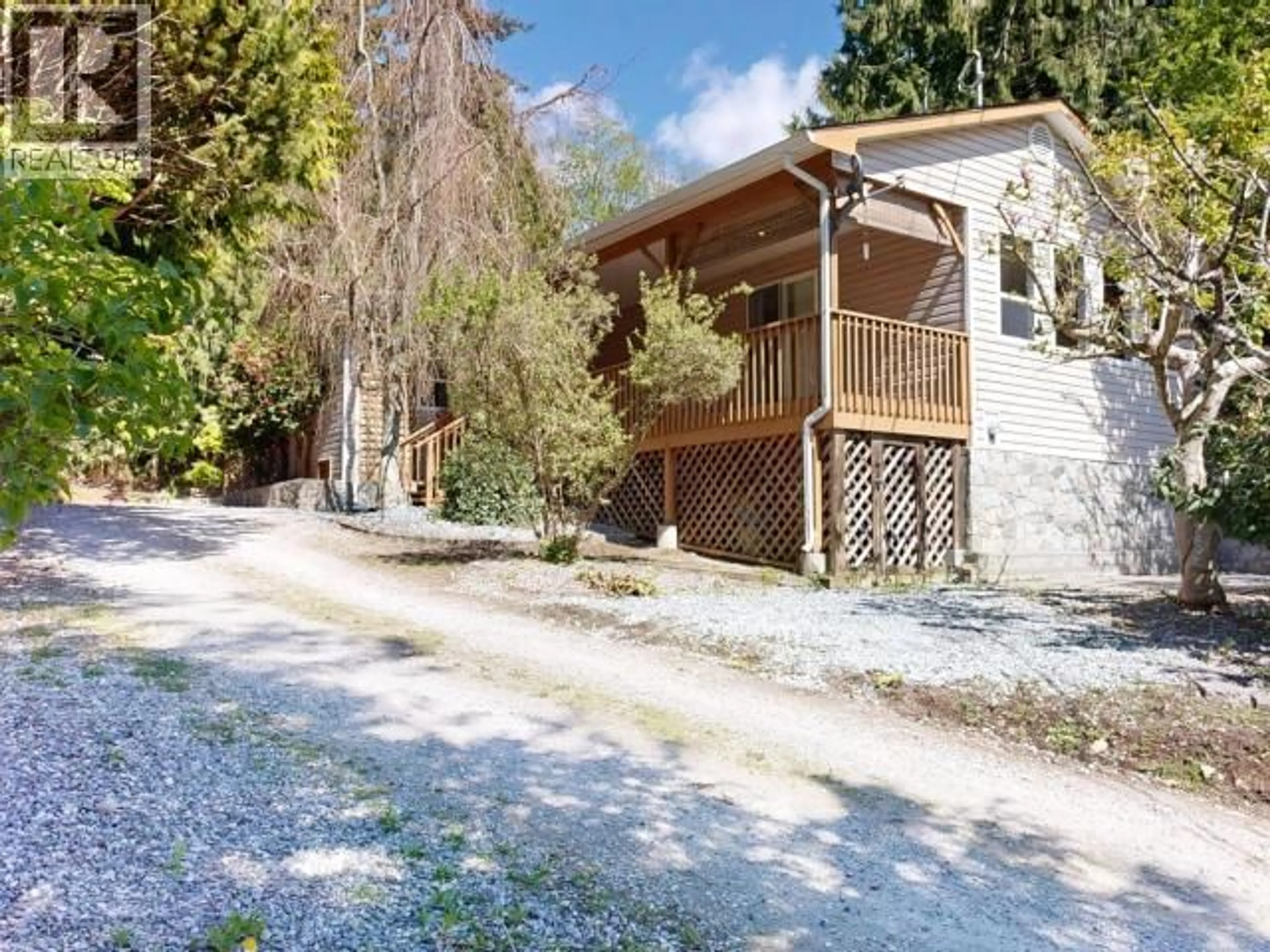 A pic from outside/outdoor area/front of a property/back of a property/a pic from drone, street for 8098 CENTENNIAL DRIVE, Powell River British Columbia V8A0S2