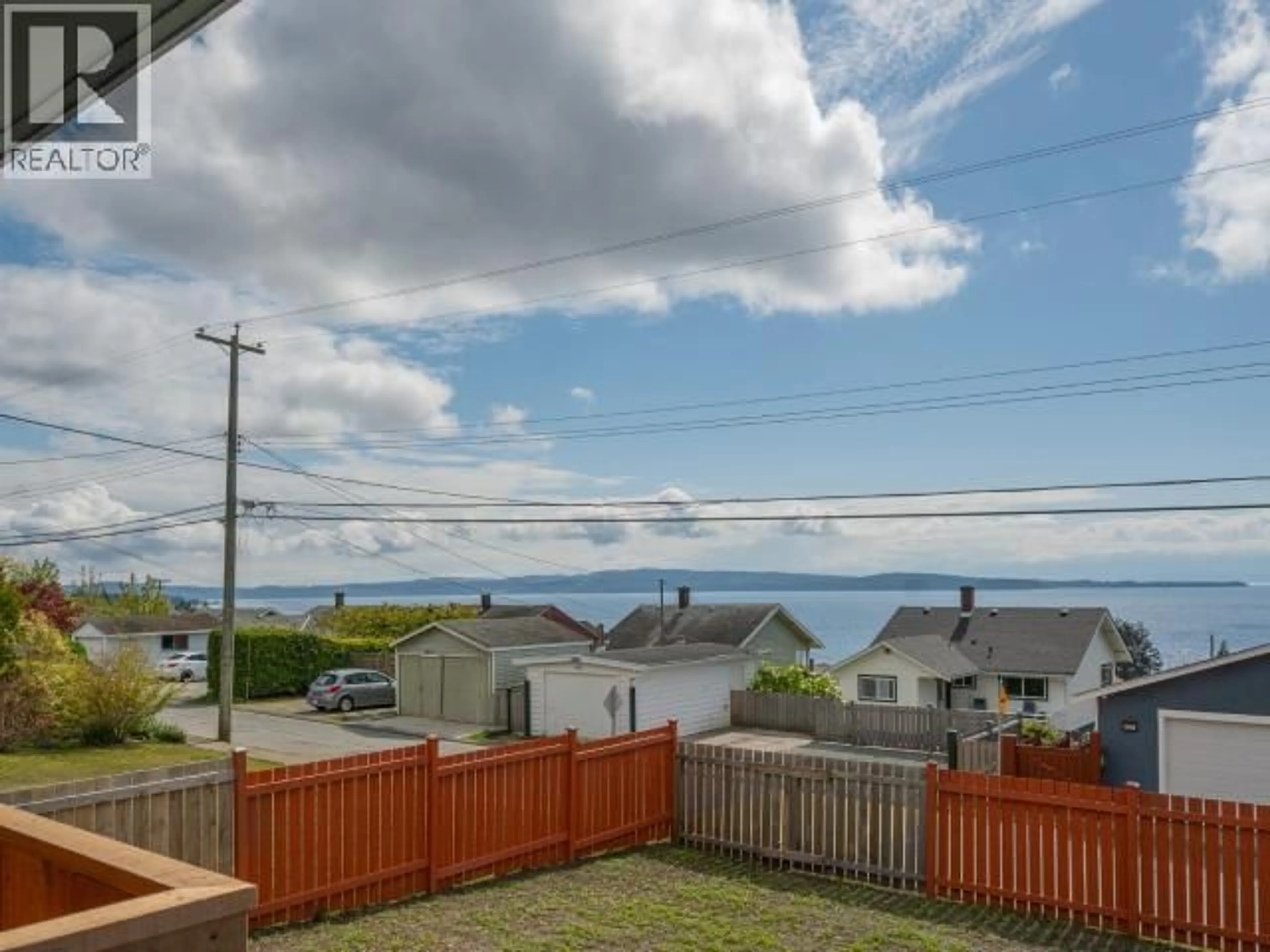 A pic from outside/outdoor area/front of a property/back of a property/a pic from drone, water/lake/river/ocean view for 5461 MAPLE AVE, Powell River British Columbia