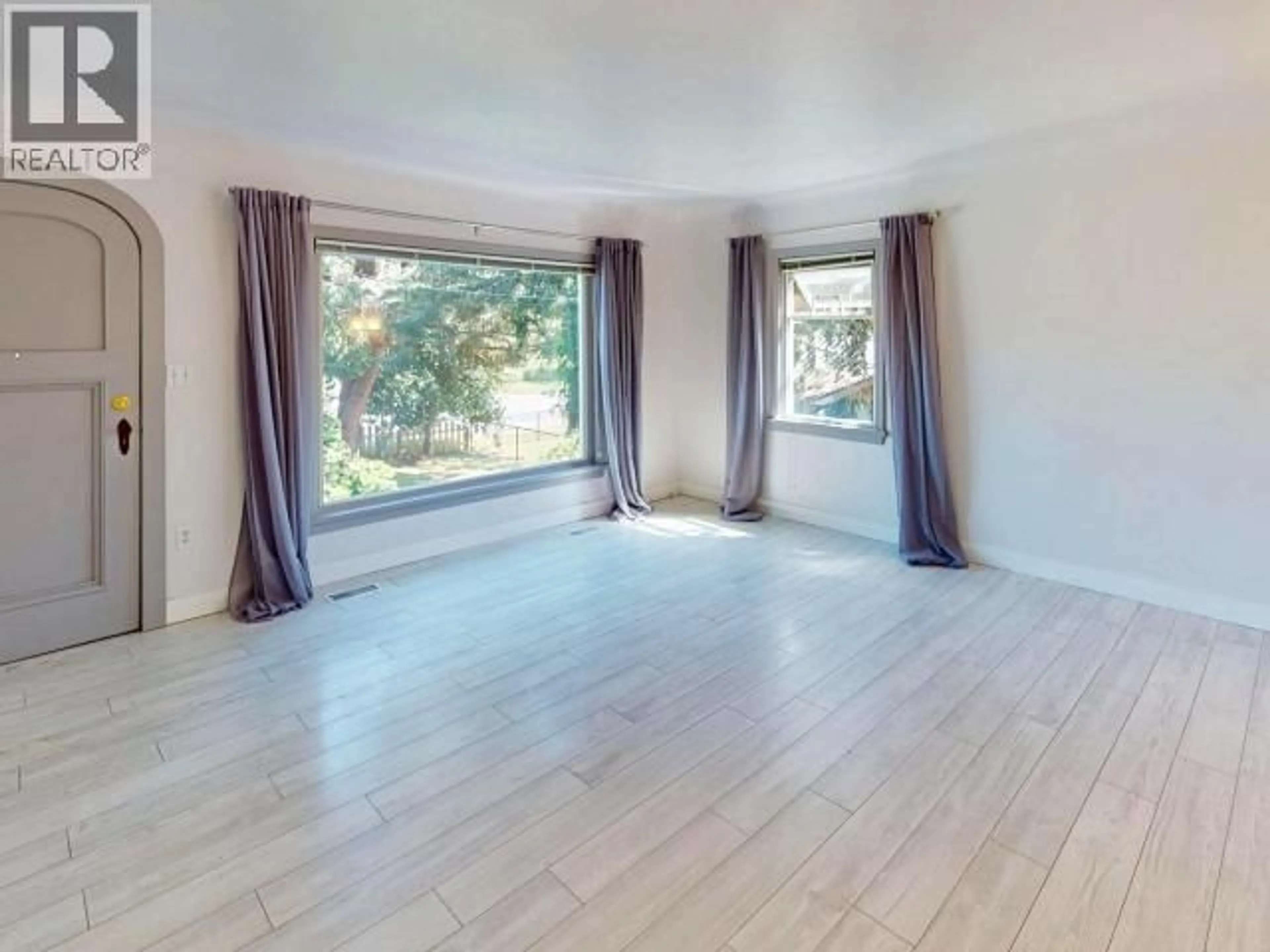 A pic of a room for 4627 JOYCE AVE, Powell River British Columbia V8A3B4