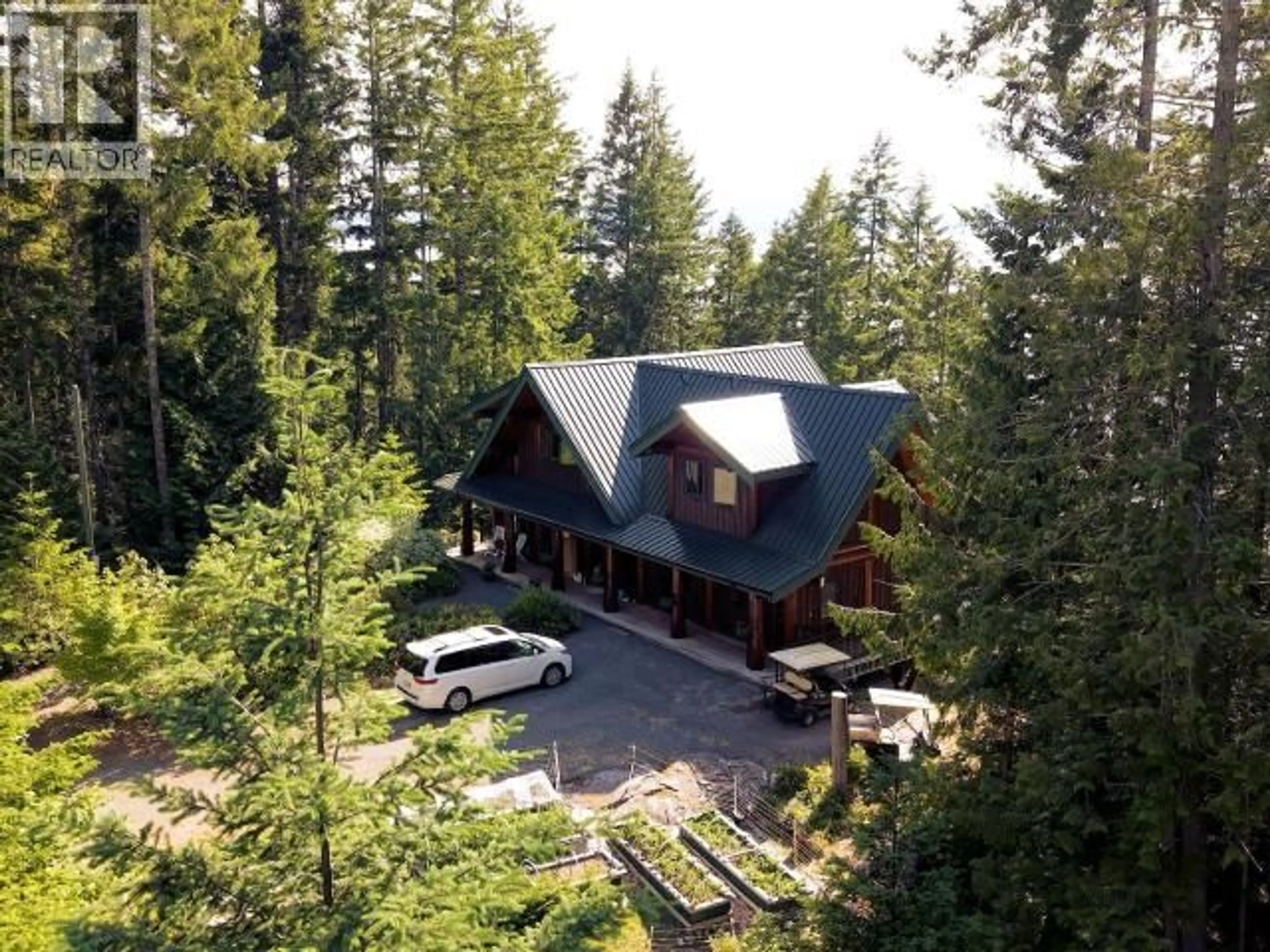 A pic from outside/outdoor area/front of a property/back of a property/a pic from drone, unknown for 6 - 10289 FINN BAY ROAD, Powell River British Columbia V0N2G0