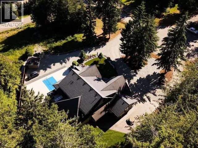 3128 PONDEROSA PLACE, Powell River 2
