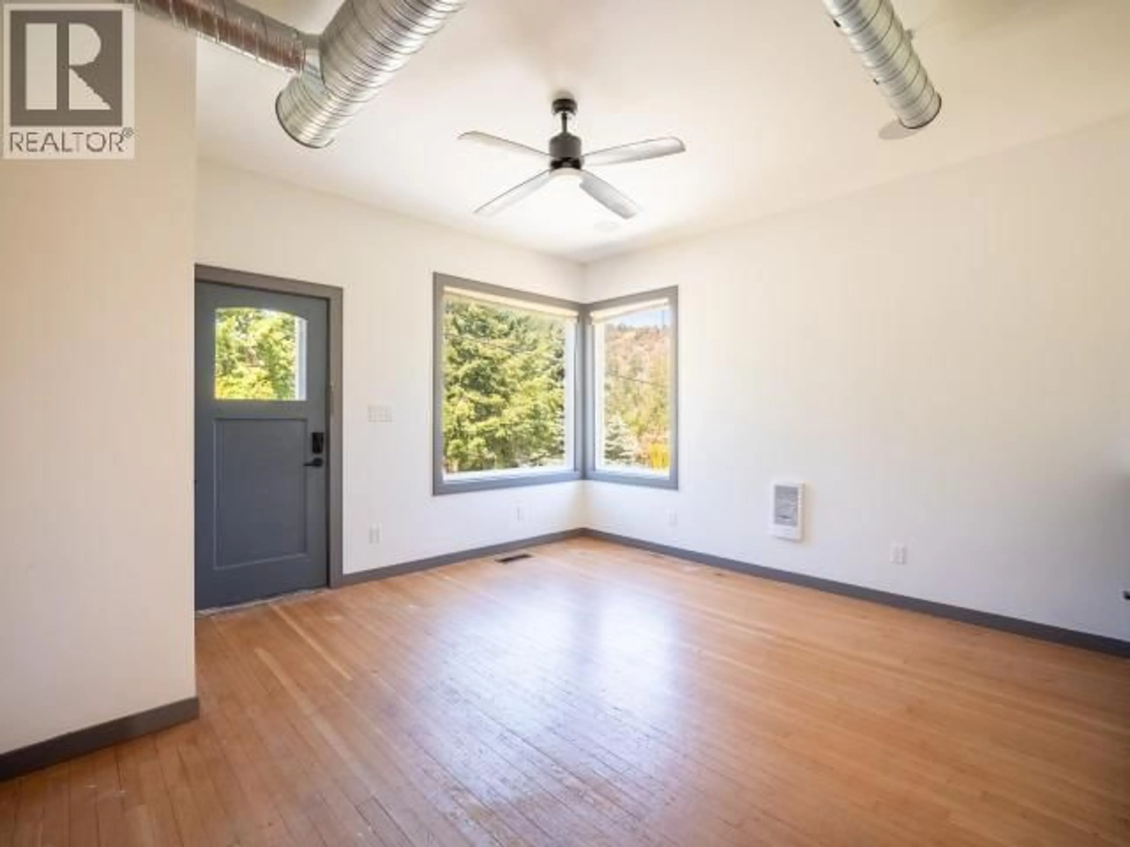 A pic of a room for 6896 DRAKE STREET, Powell River British Columbia V8A3Y4
