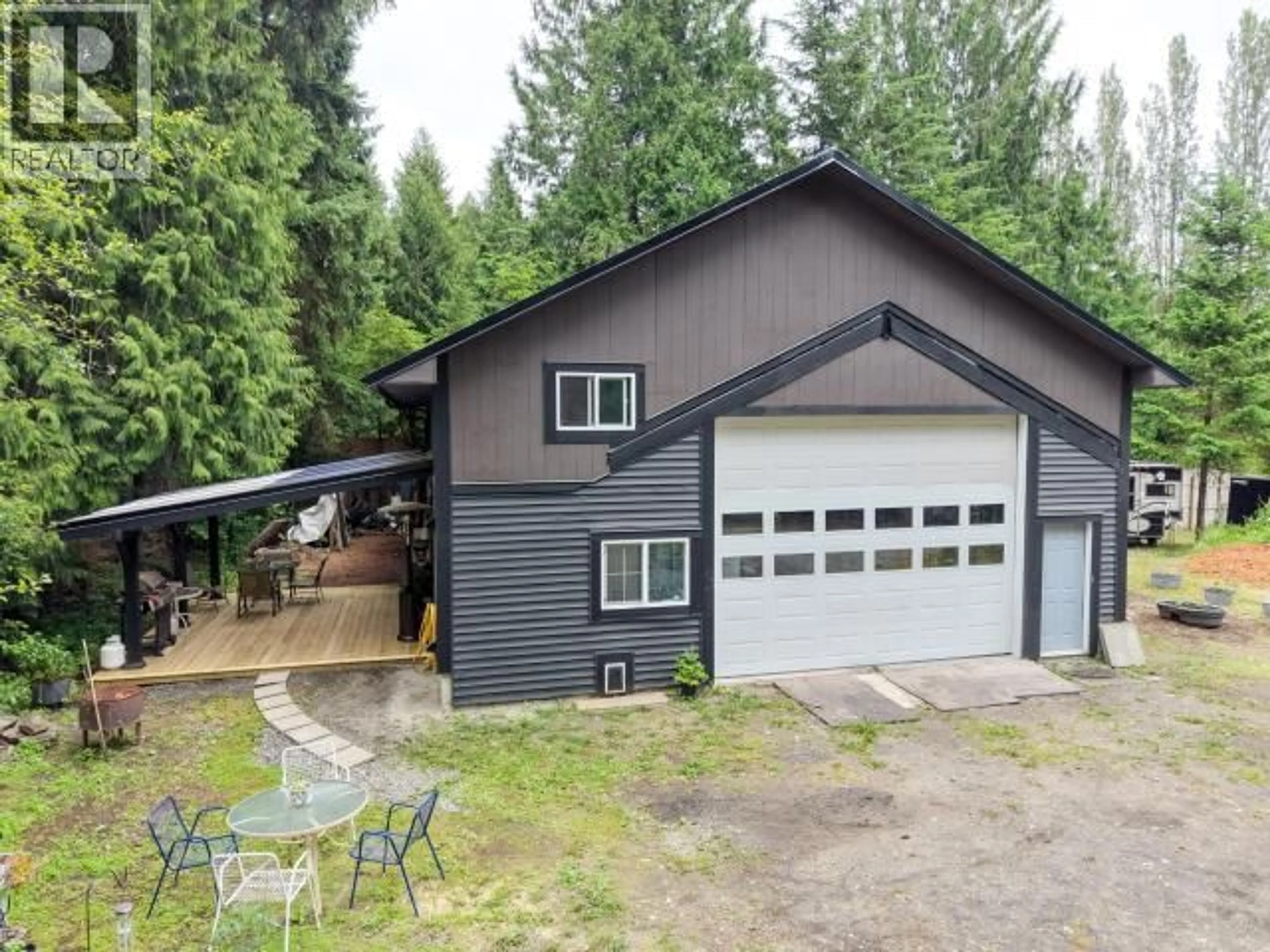 Unknown for 11198 TUCK ROAD, Powell River British Columbia