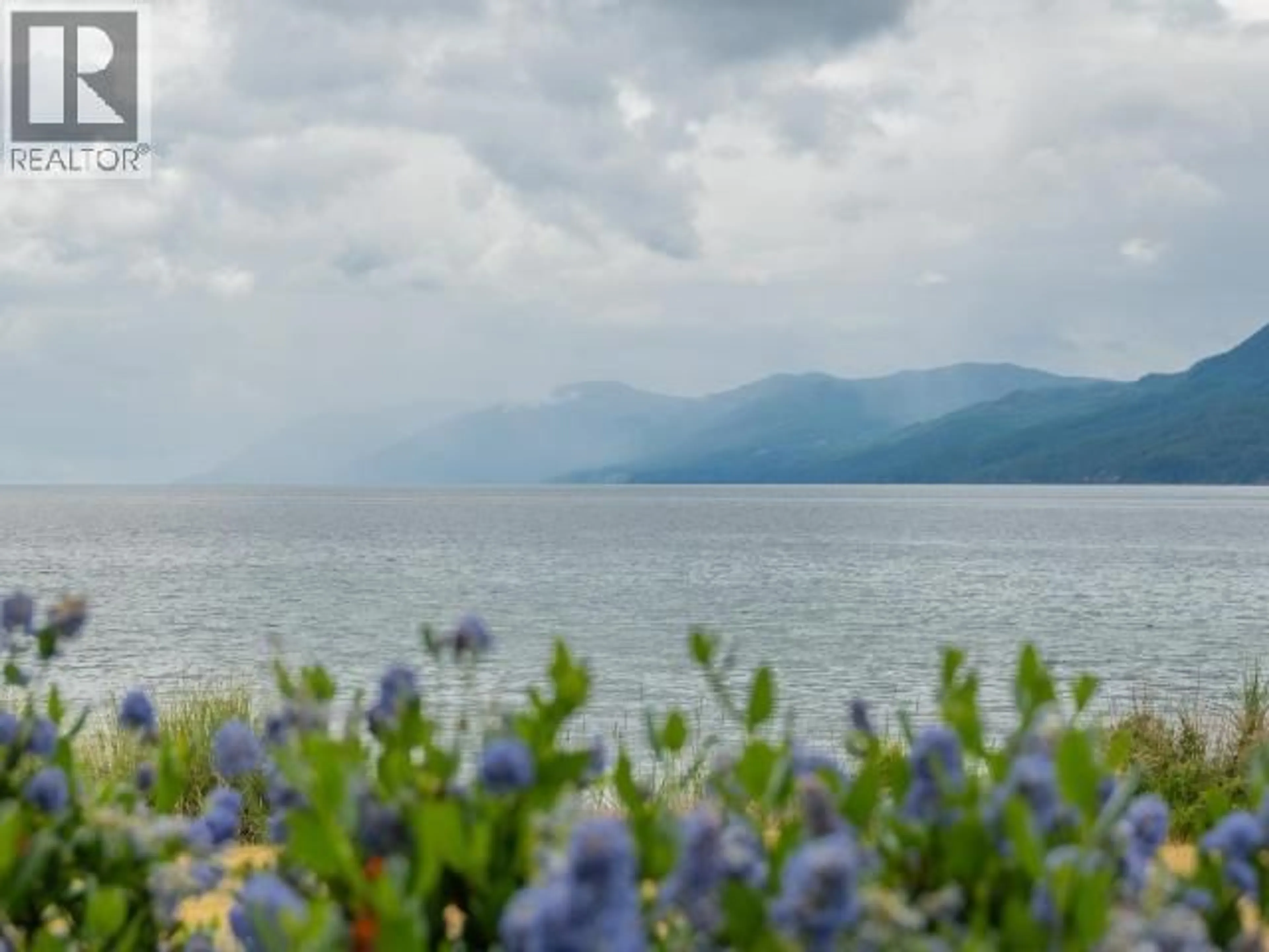 Blurry image for 10219 DOUGLAS BAY ROAD, Powell River British Columbia V8A0K7