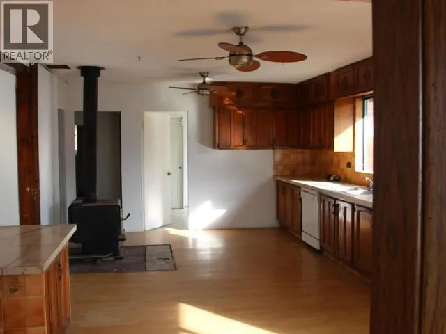 5334 COLEBORN STREET, Texada Island 4