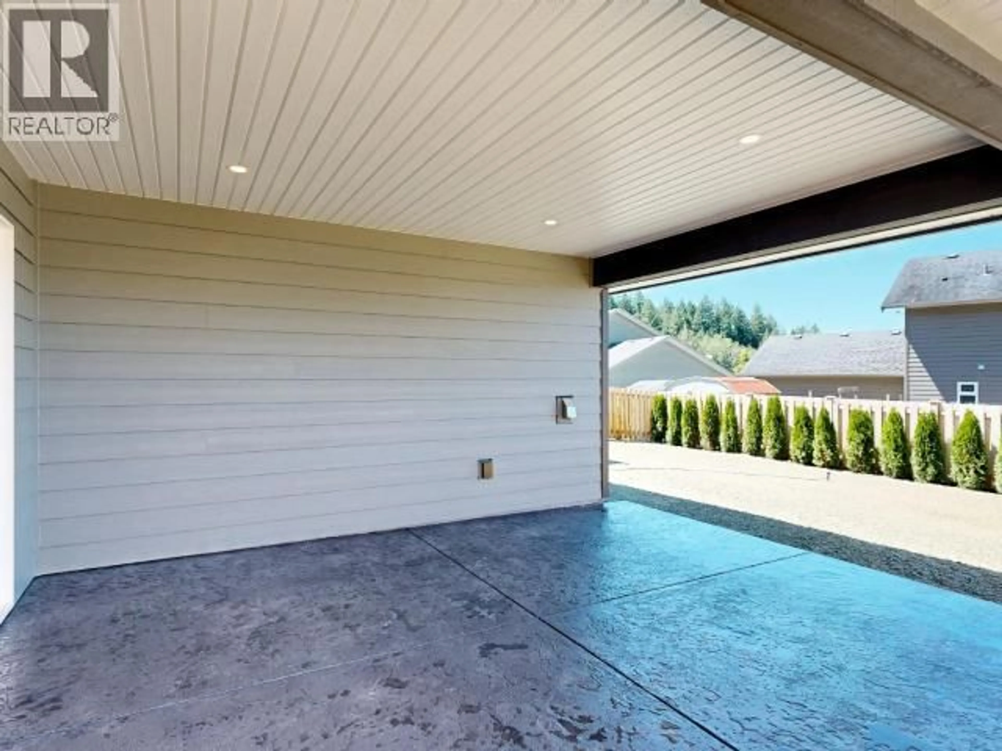 Indoor garage for 4119 BEAUSEJOUR AVENUE, Powell River British Columbia V8A0A8