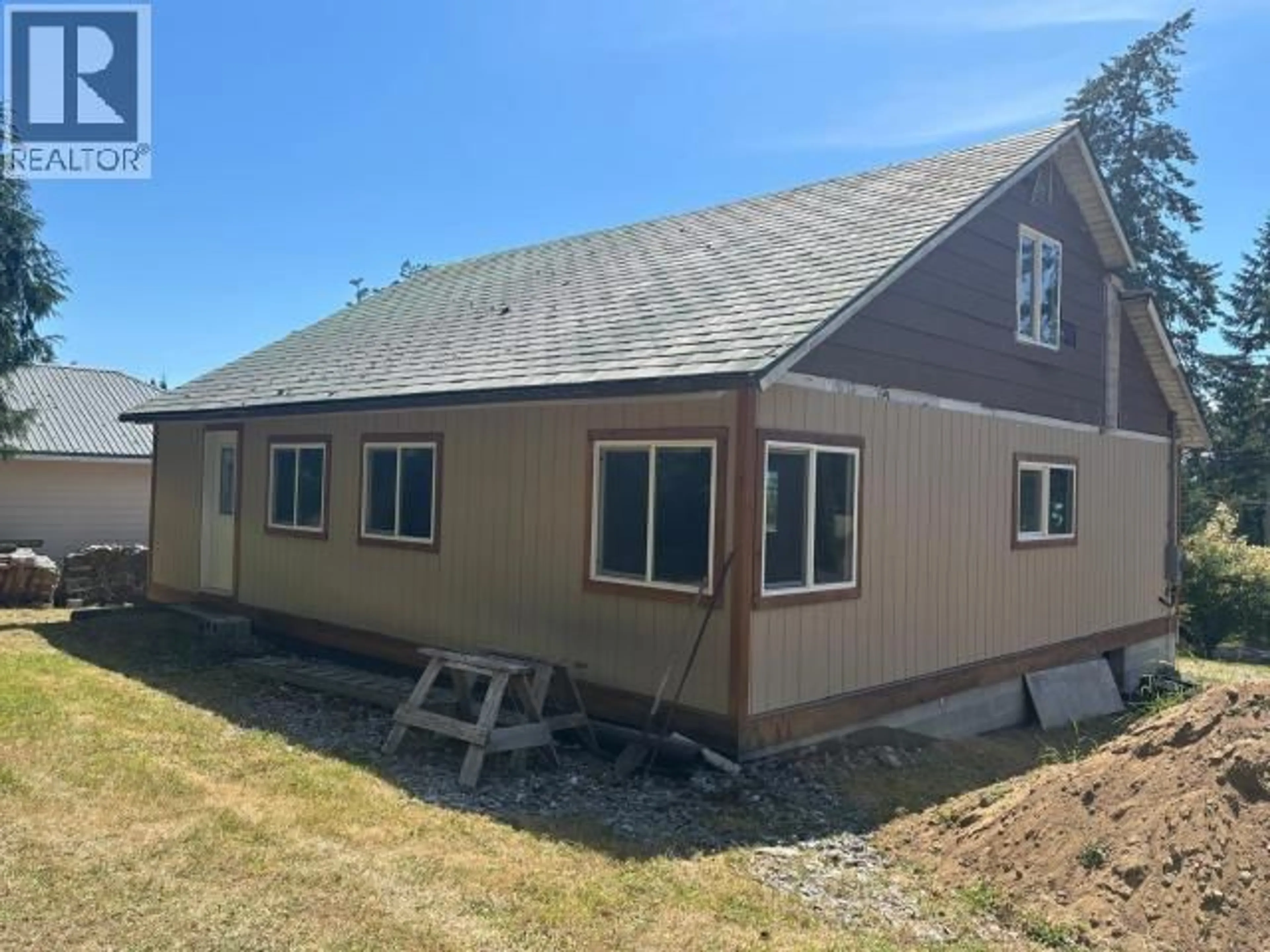 Home with vinyl exterior material, building for 5759 GILLIES BAY RD ROAD, Texada Island British Columbia V0N3K0