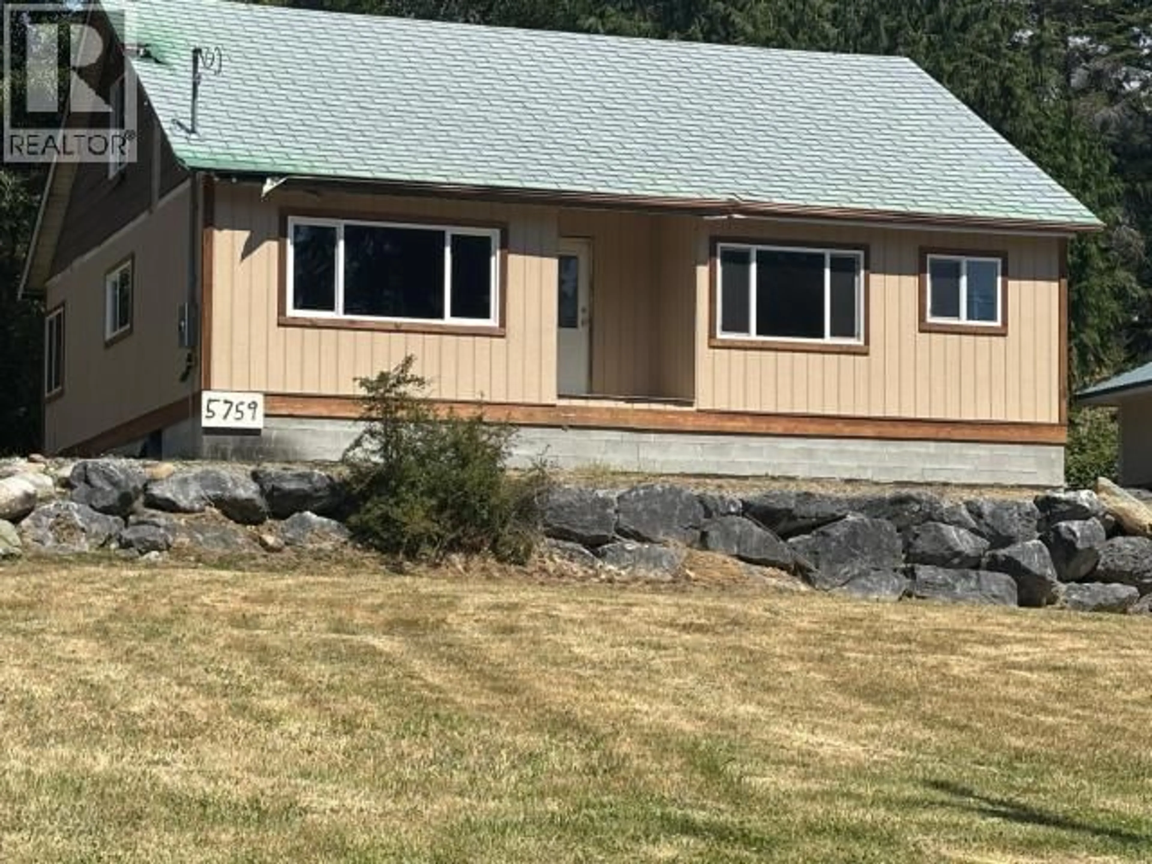 Home with vinyl exterior material, unknown for 5759 GILLIES BAY RD ROAD, Texada Island British Columbia V0N3K0