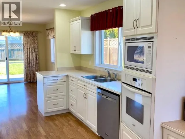 12 - 4897 ONTARIO AVE, Powell River 5