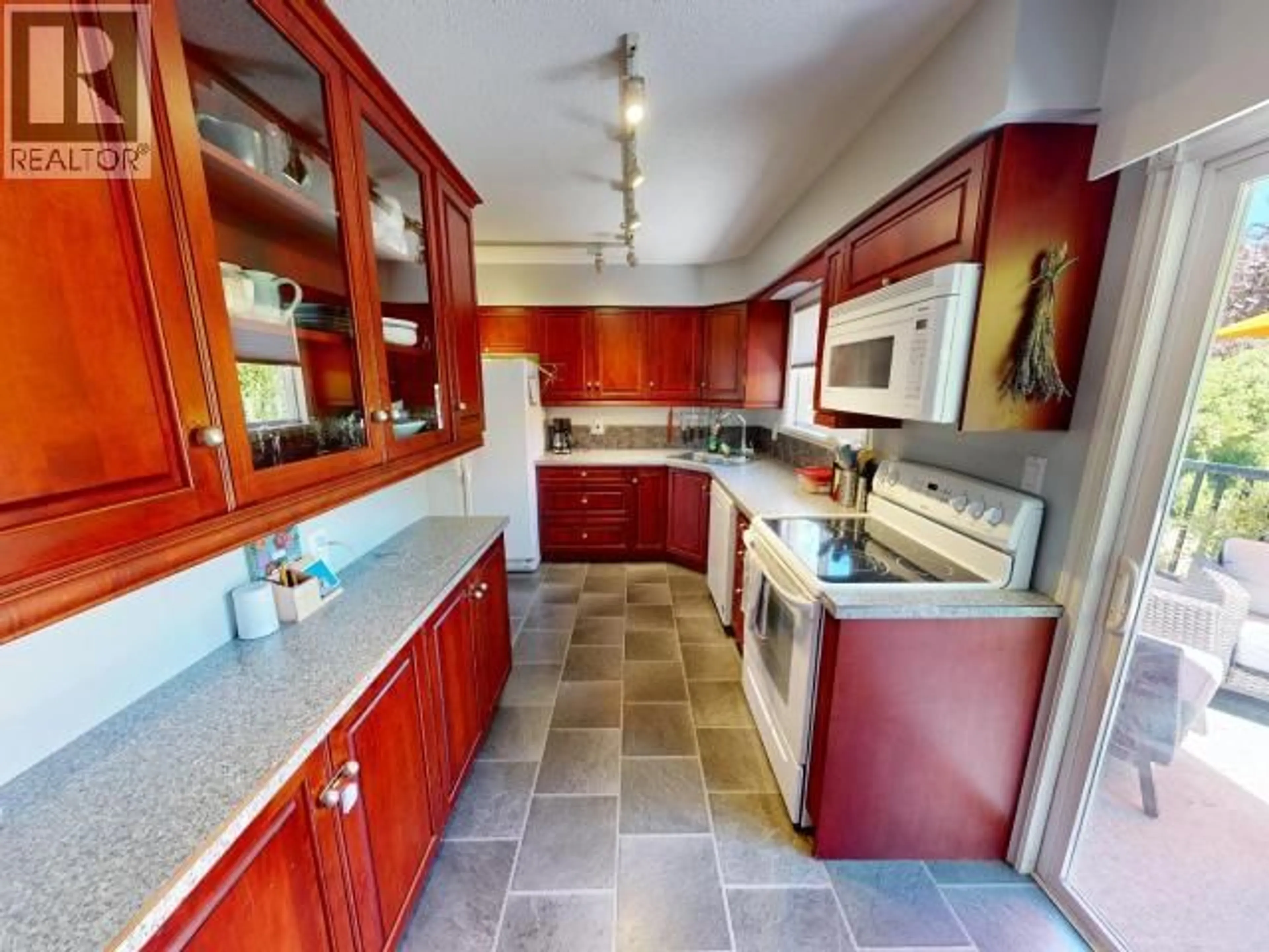 Unknown for 3760 SELKIRK AVE, Powell River British Columbia