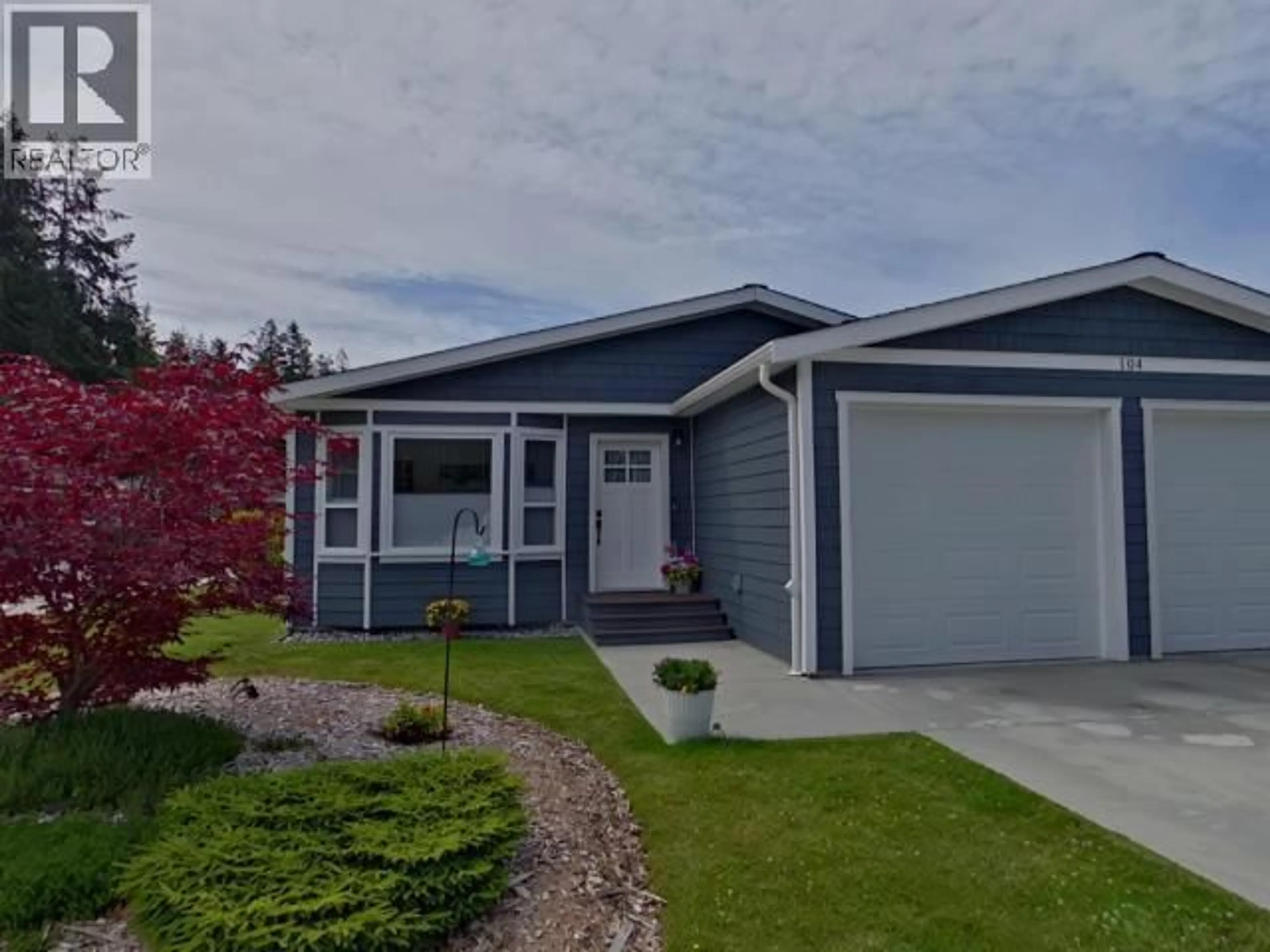 Home with vinyl exterior material, street for 104 - 7440 NOOTKA STREET, Powell River British Columbia V8A0P8