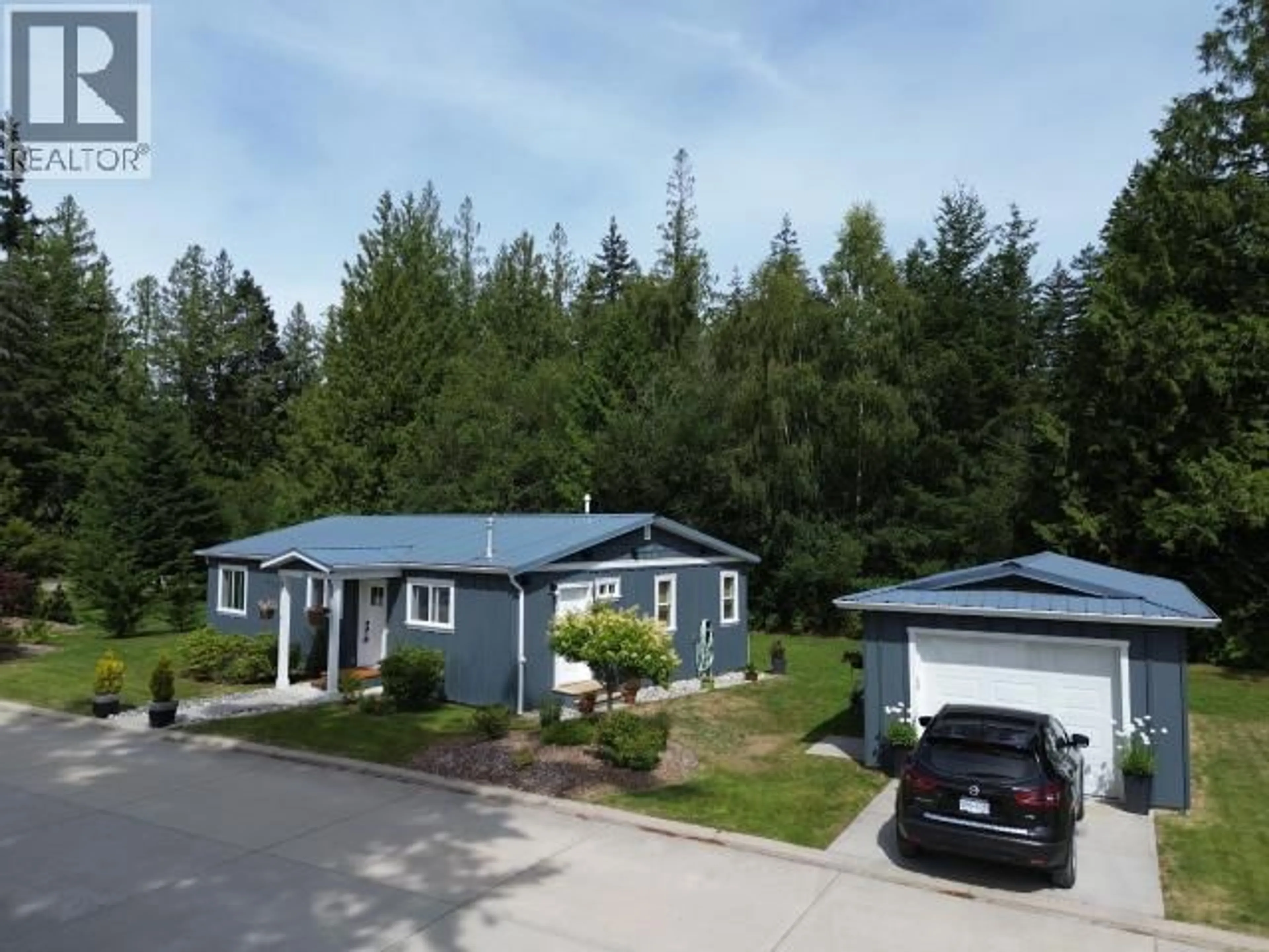 A pic from outside/outdoor area/front of a property/back of a property/a pic from drone, street for 101 - 7440 NOOTKA STREET, Powell River British Columbia V8A0P8