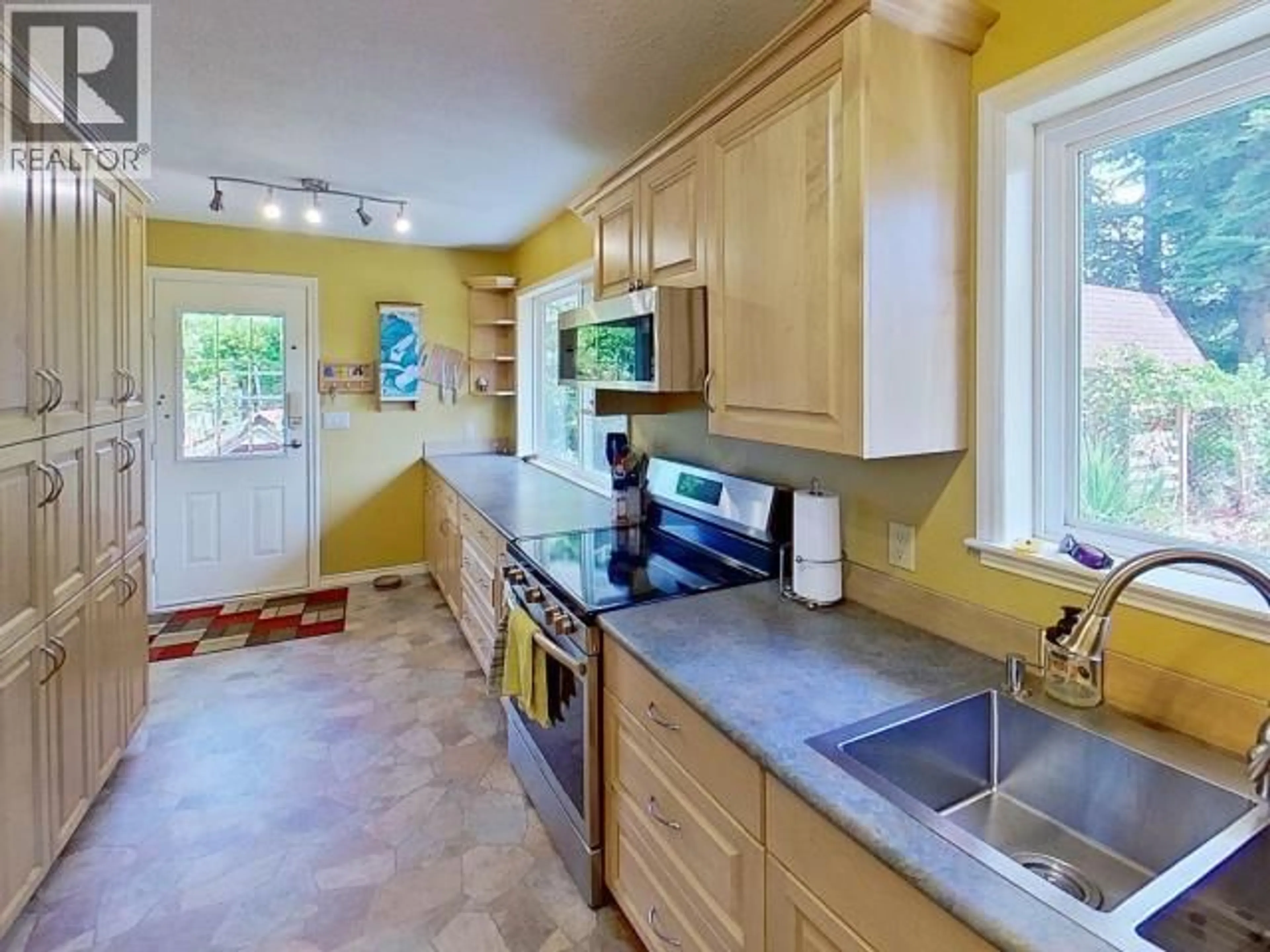 Unknown for 4748 DOGWOOD STREET, Texada Island British Columbia