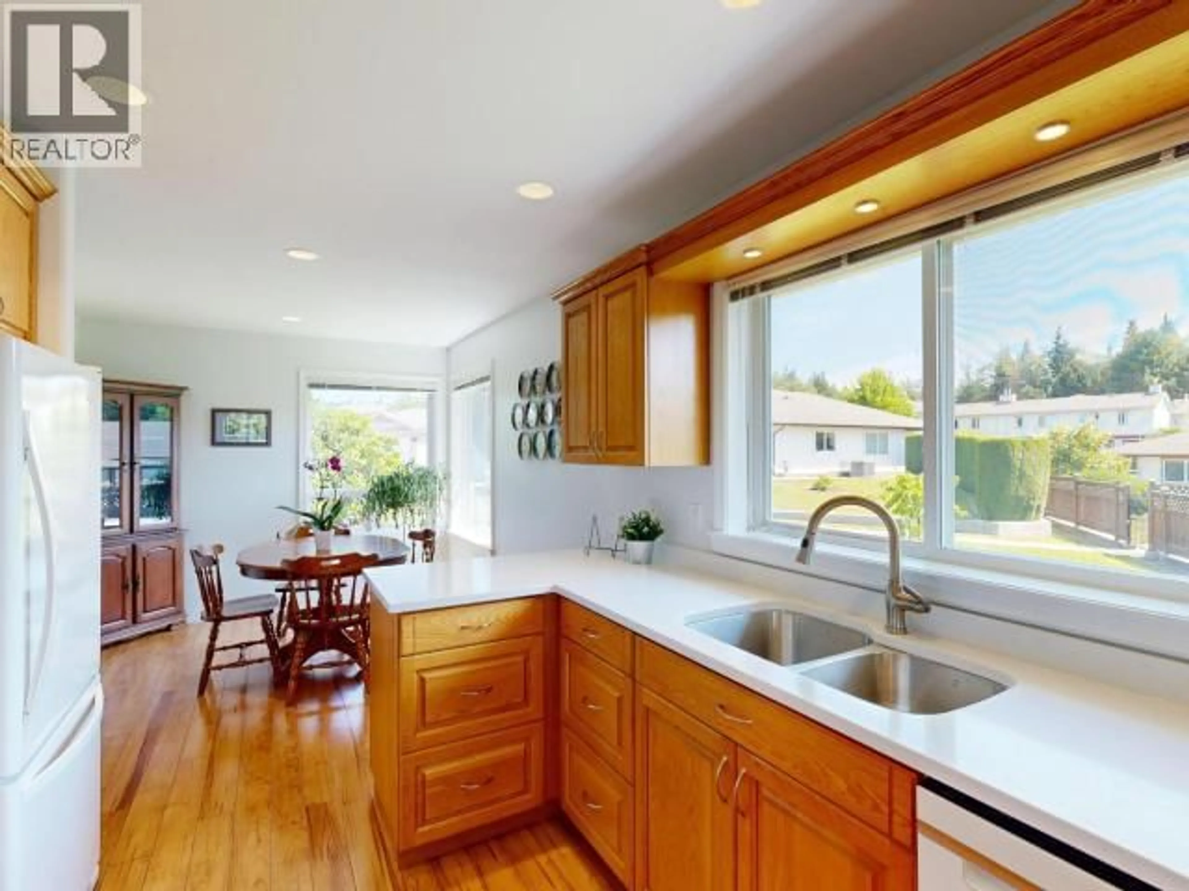 Open concept kitchen, unknown for A - 4903 PARSONS COURT, Powell River British Columbia V8A5V7