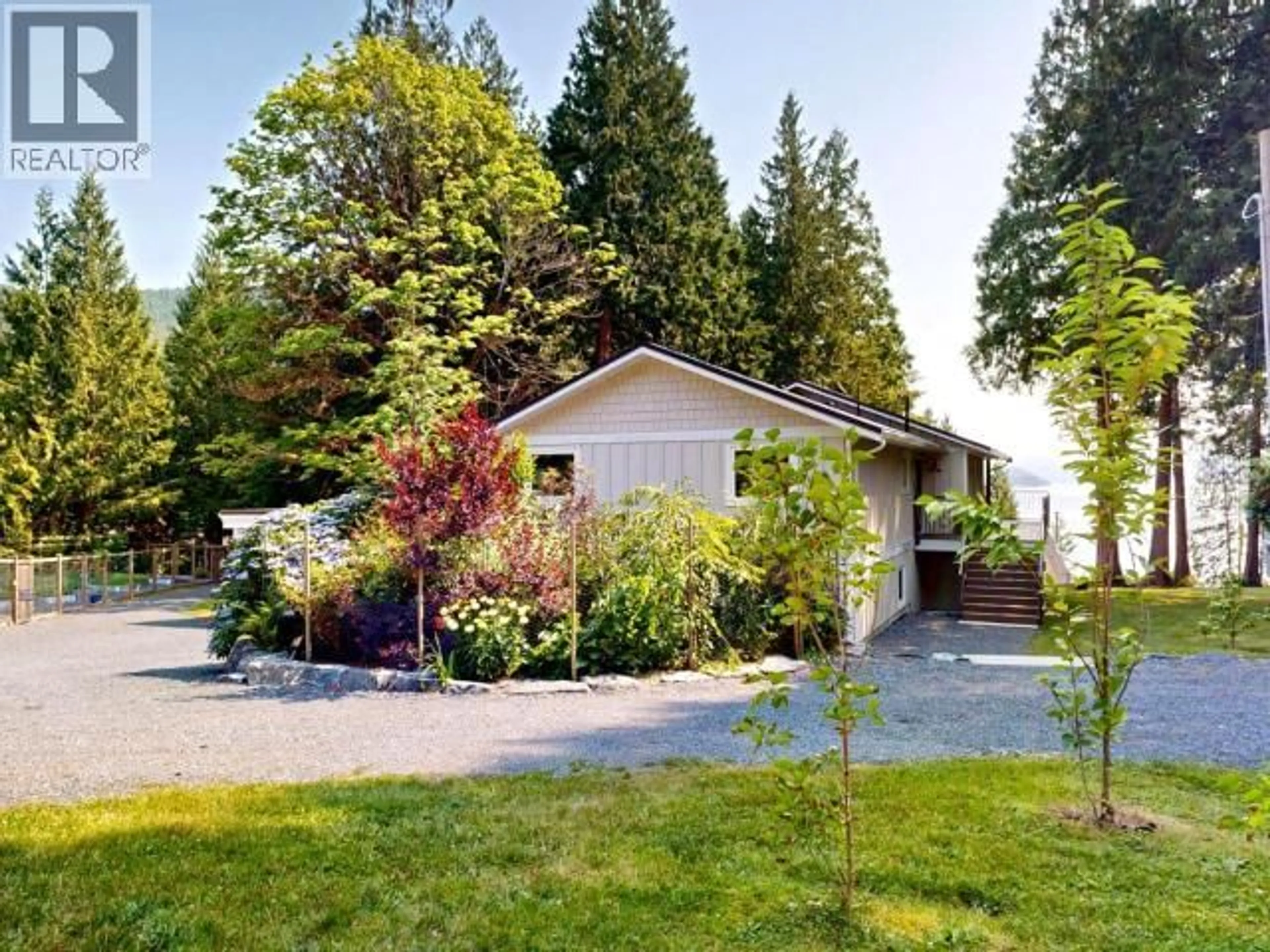 A pic from outside/outdoor area/front of a property/back of a property/a pic from drone, street for 2158 ROBERTS ROAD, Powell River British Columbia V8A0M8