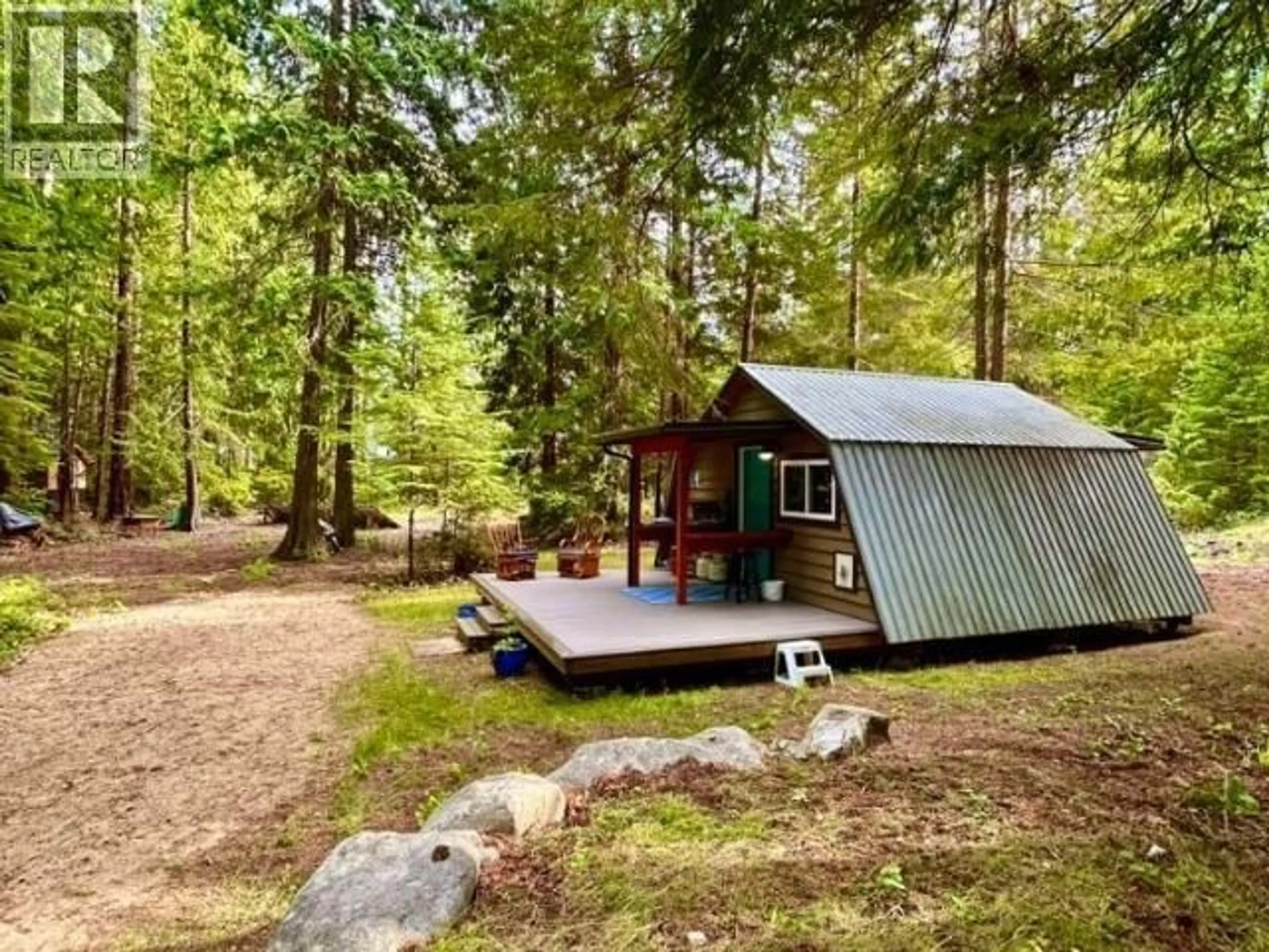 Shed for 2656 VANCOUVER BOULEVARD, Savary Island British Columbia V0N2G0