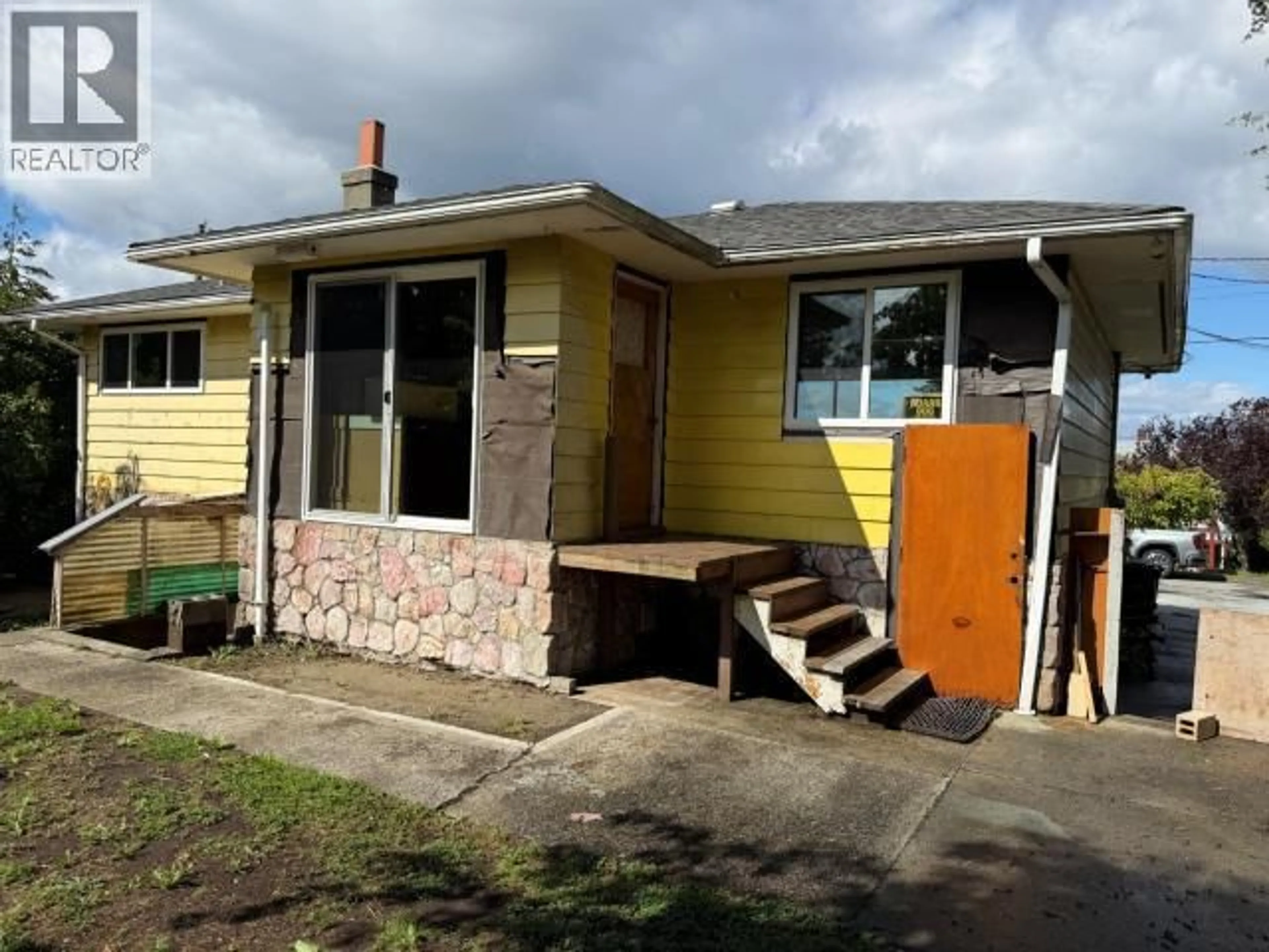 Unknown for 4696 CASCADE PLACE, Powell River British Columbia V8A2X8