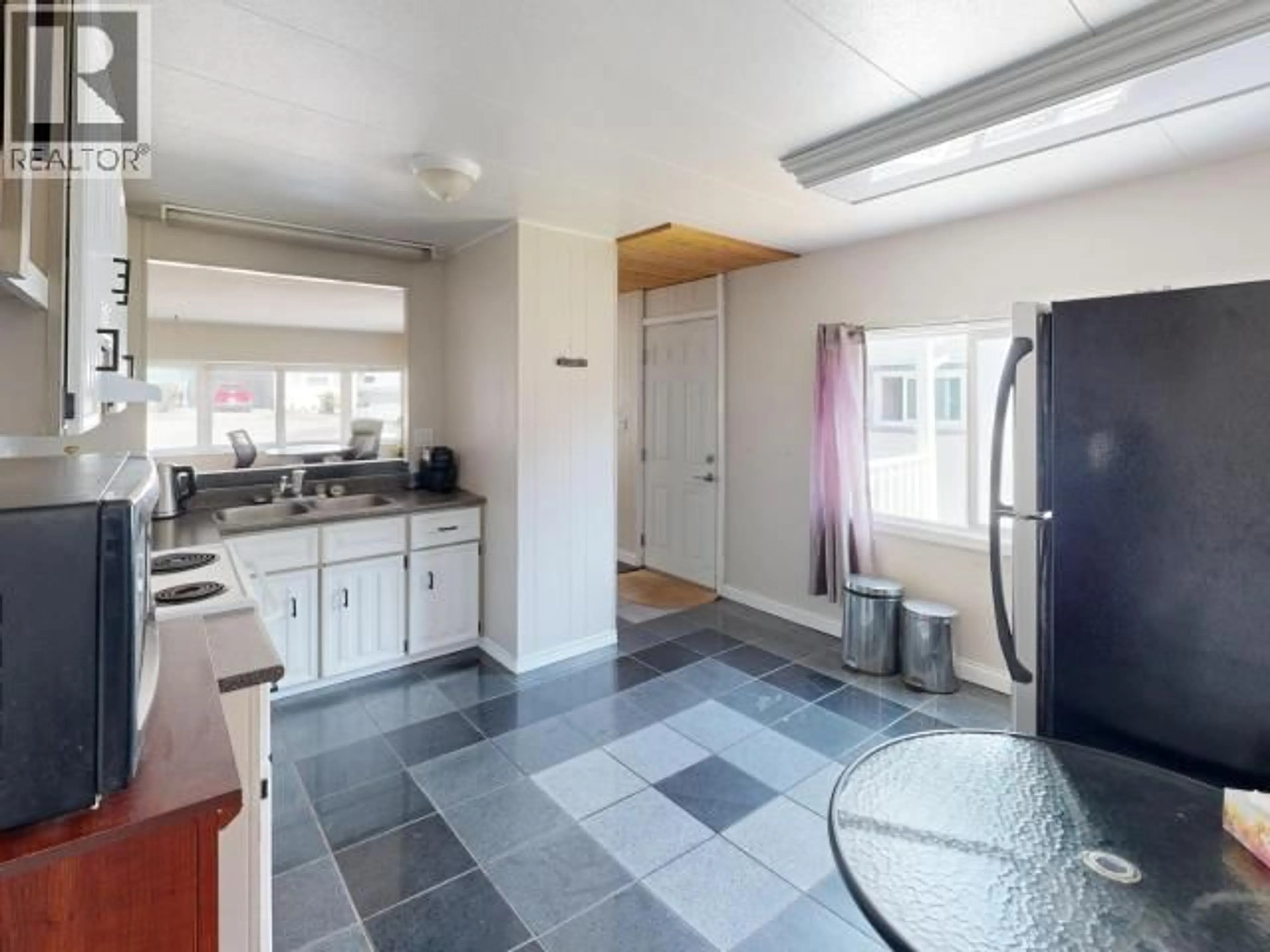Unknown for 22 - 4500 CLARIDGE ROAD, Powell River British Columbia