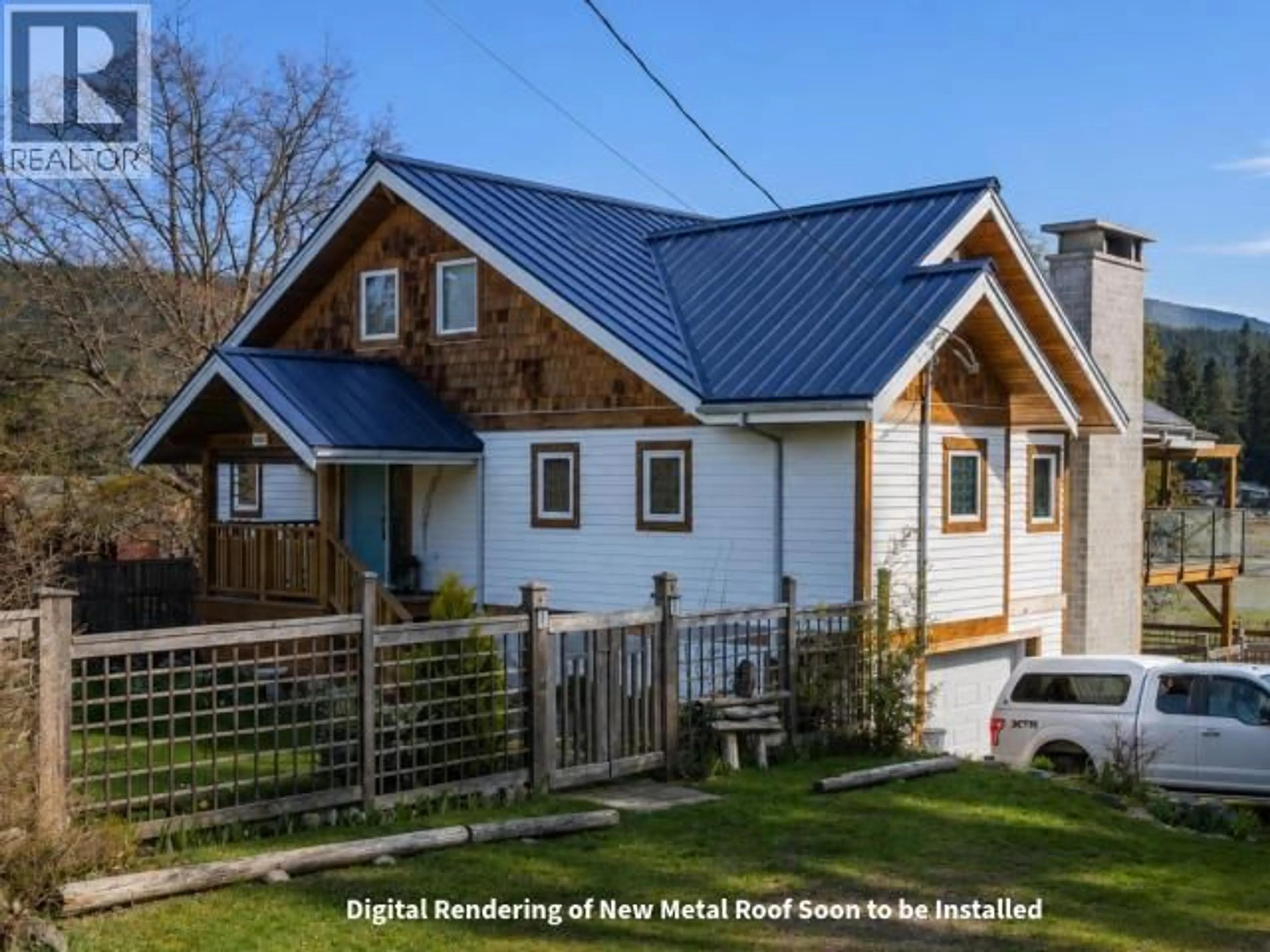 Home with vinyl exterior material, street for 4810 SANDERSON ROAD, Texada Island British Columbia V0N1W0