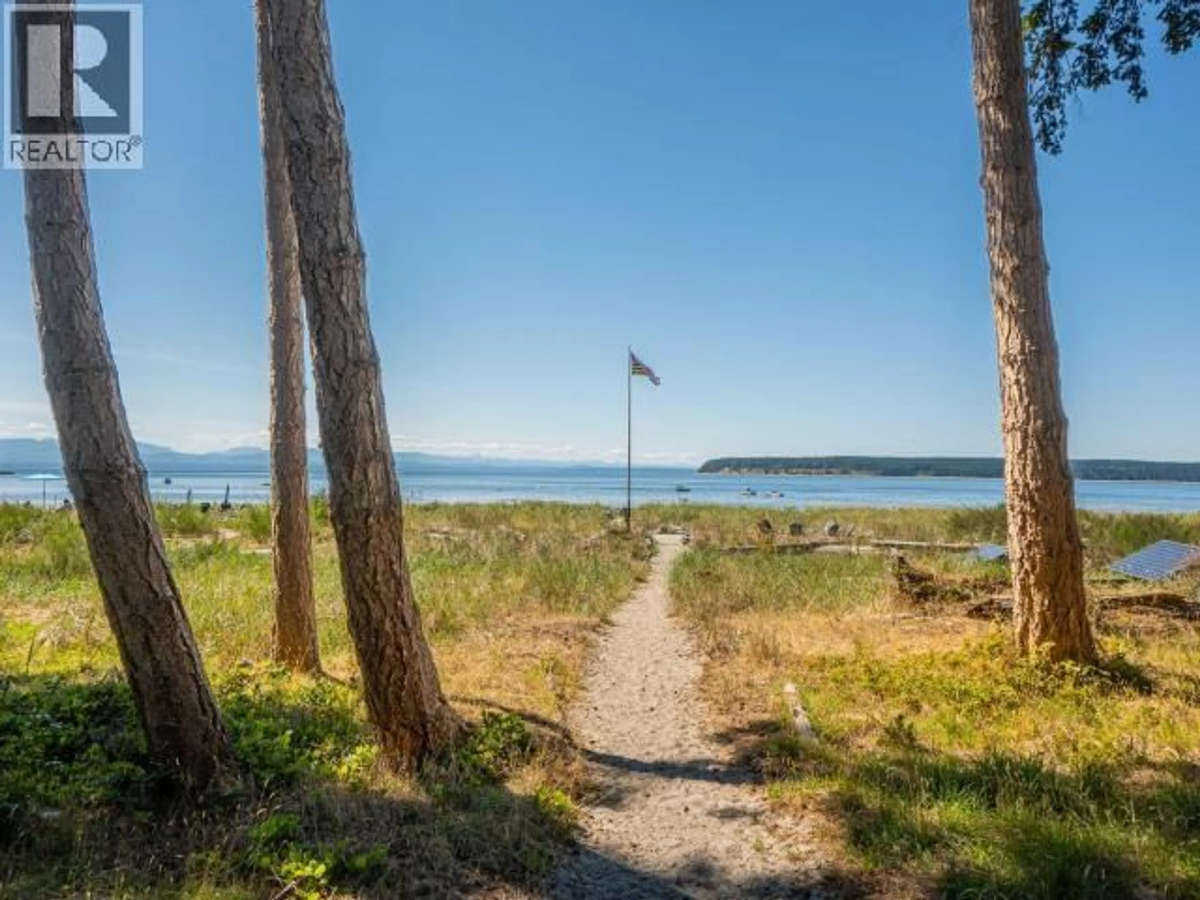Unknown for 920 - 16 SPILSBURY DRIVE, Savary Island British Columbia V0N2G0
