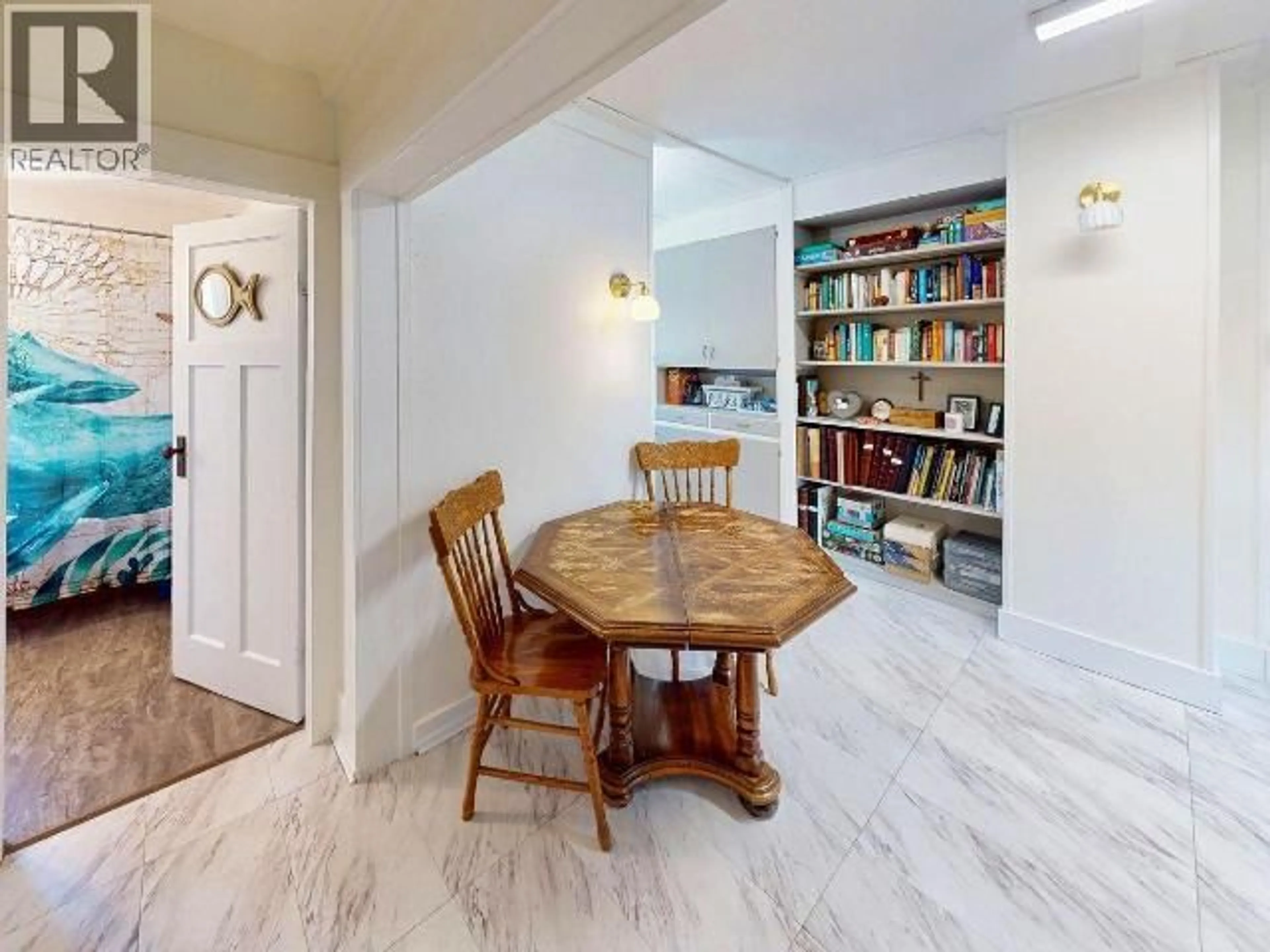 Dining room, ceramic/tile floor for 4653 JOYCE AVE, Powell River British Columbia V8A3B5