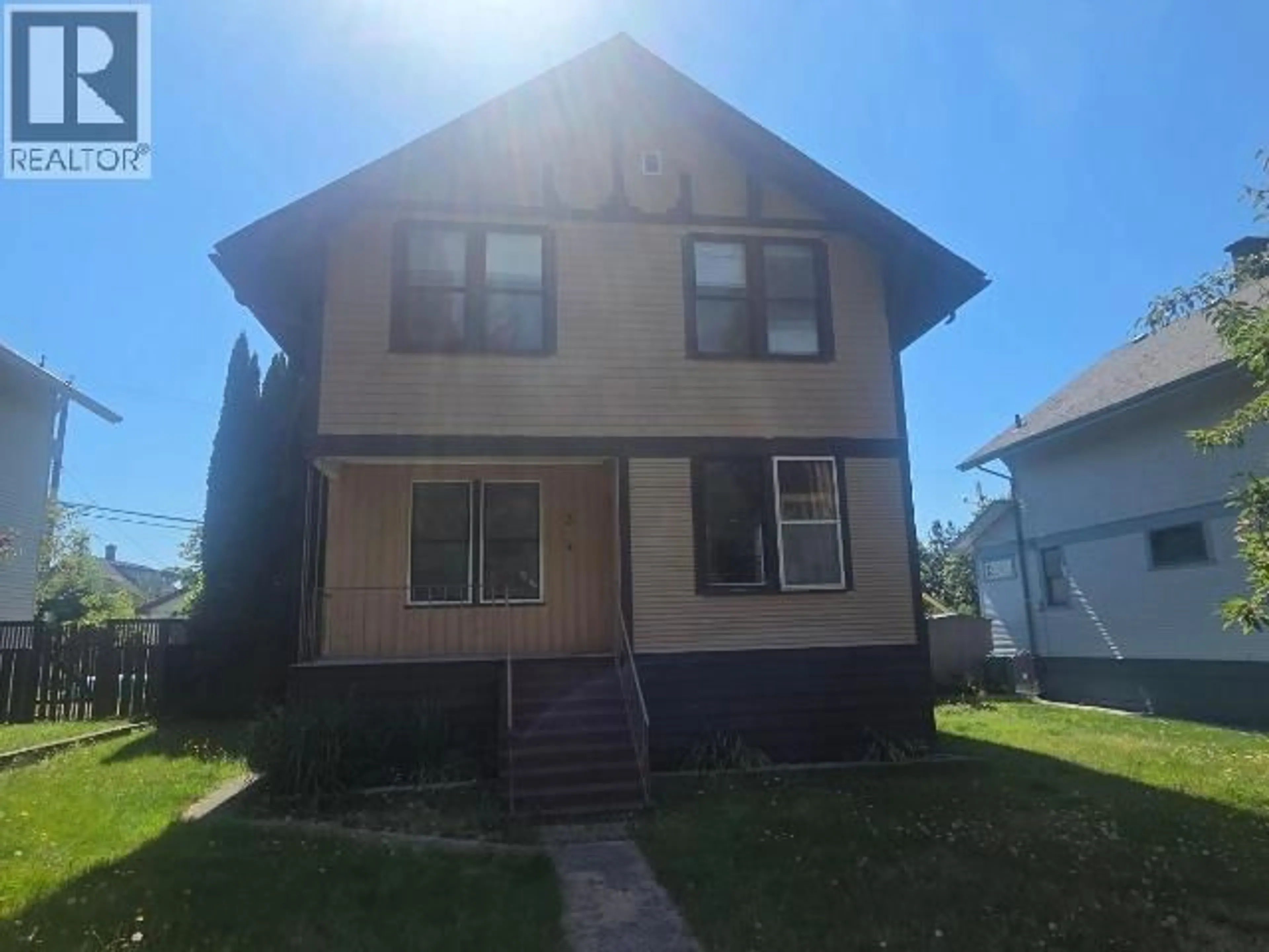Unknown for 6324 CEDAR STREET, Powell River British Columbia V8A4M1