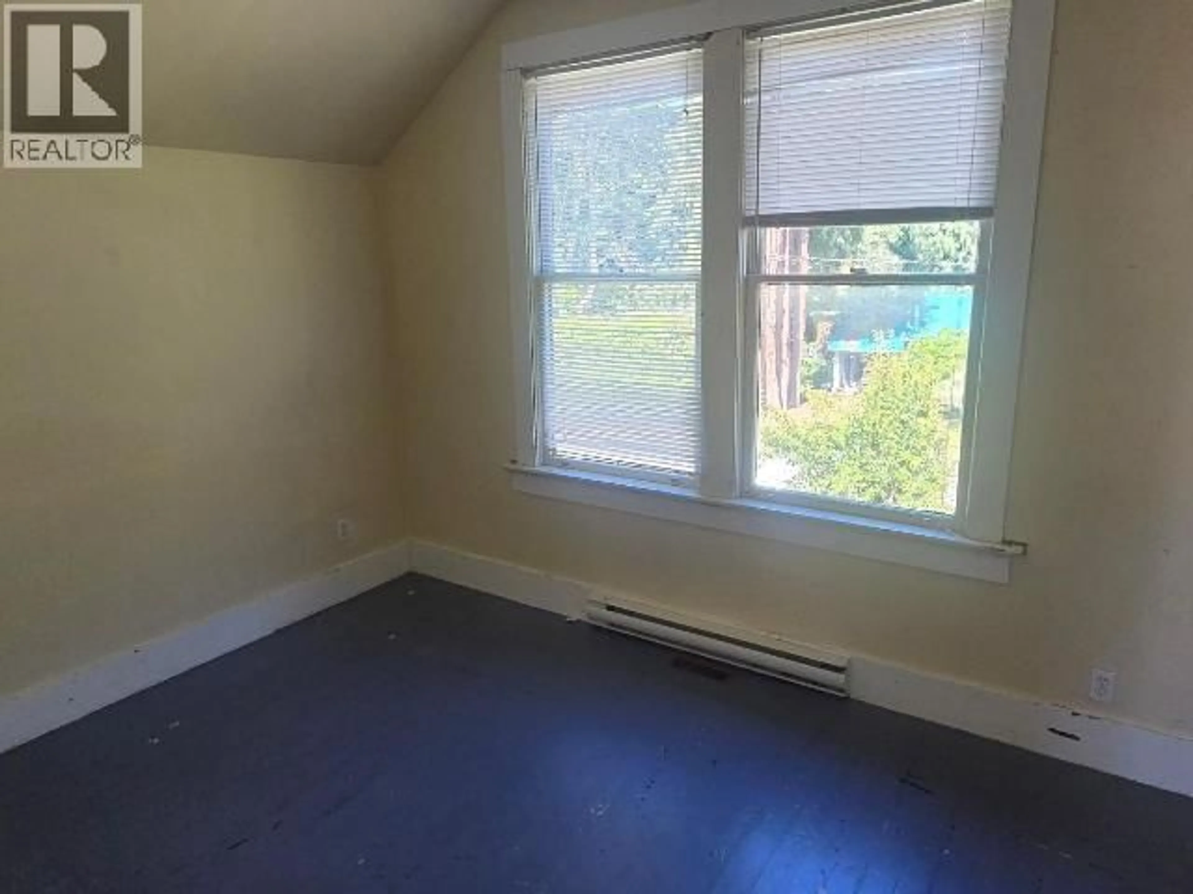 A pic of a room for 6324 CEDAR STREET, Powell River British Columbia V8A4M1