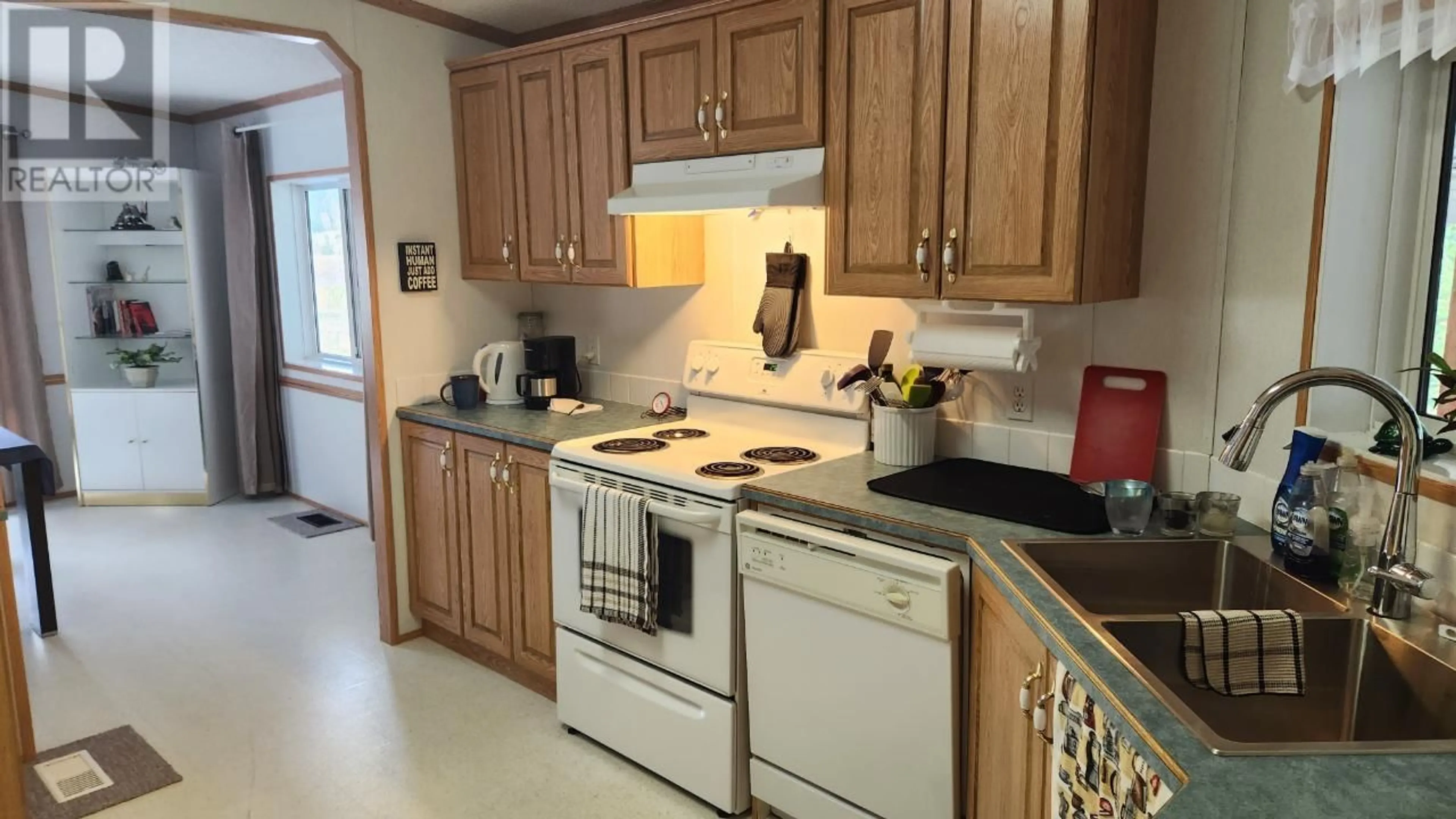 Standard kitchen, unknown for 1 - 1518 HWY 3A OTHER, Out of Area British Columbia V0X1N6