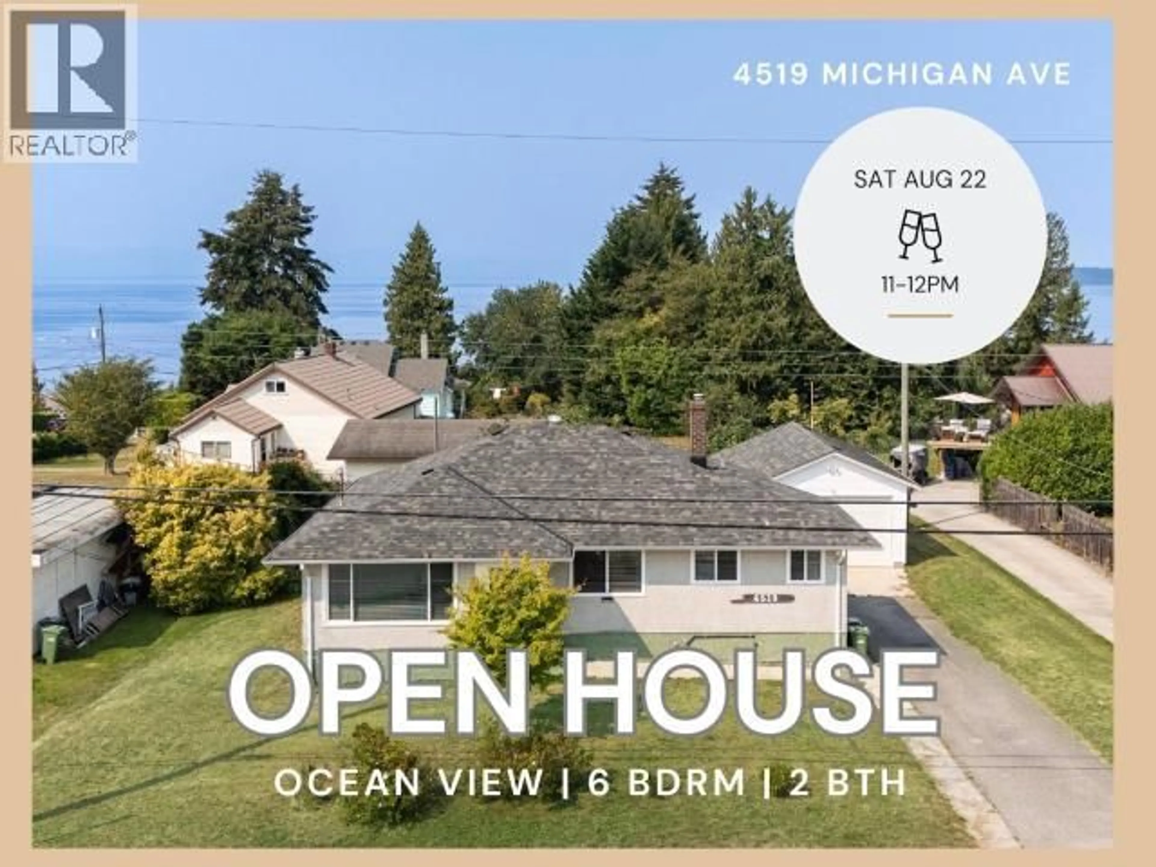 A pic from outside/outdoor area/front of a property/back of a property/a pic from drone, mountain view for 4519 MICHIGAN AVE, Powell River British Columbia V8A2S6